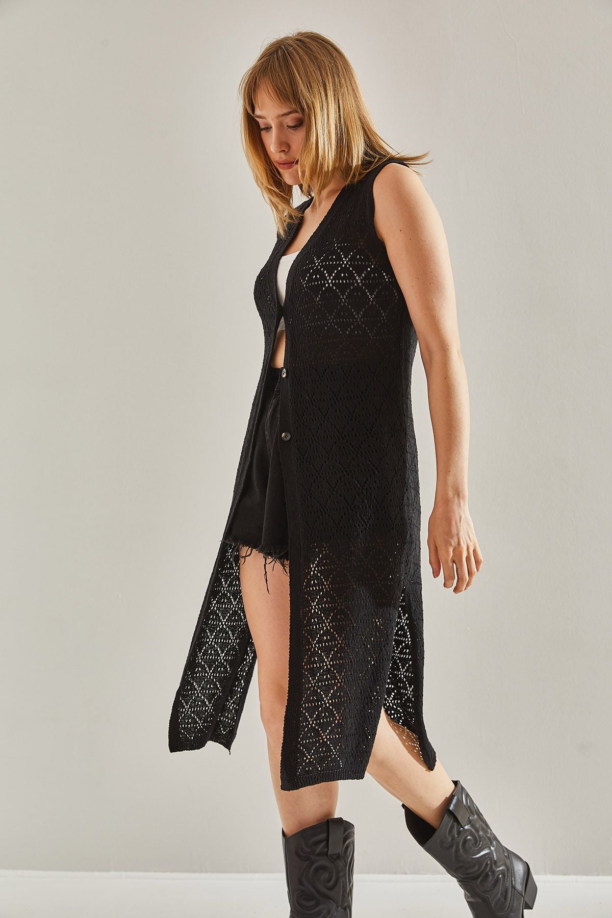 Female Midi Boy Button Detailed Slit Output Cardigan 20246103