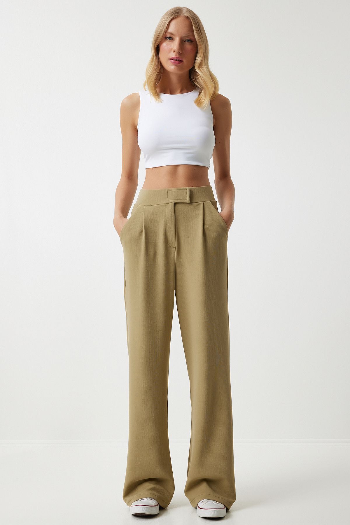 Woman Open Khaki Waist Calcare Casual Woven Pants RV00150