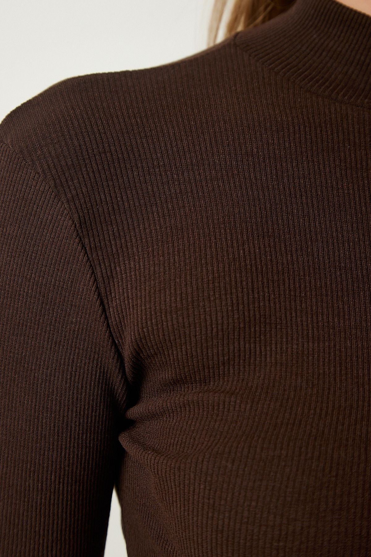 Woman Dark Brown Fisherman Fisherman Crop knitted blouse GT00059