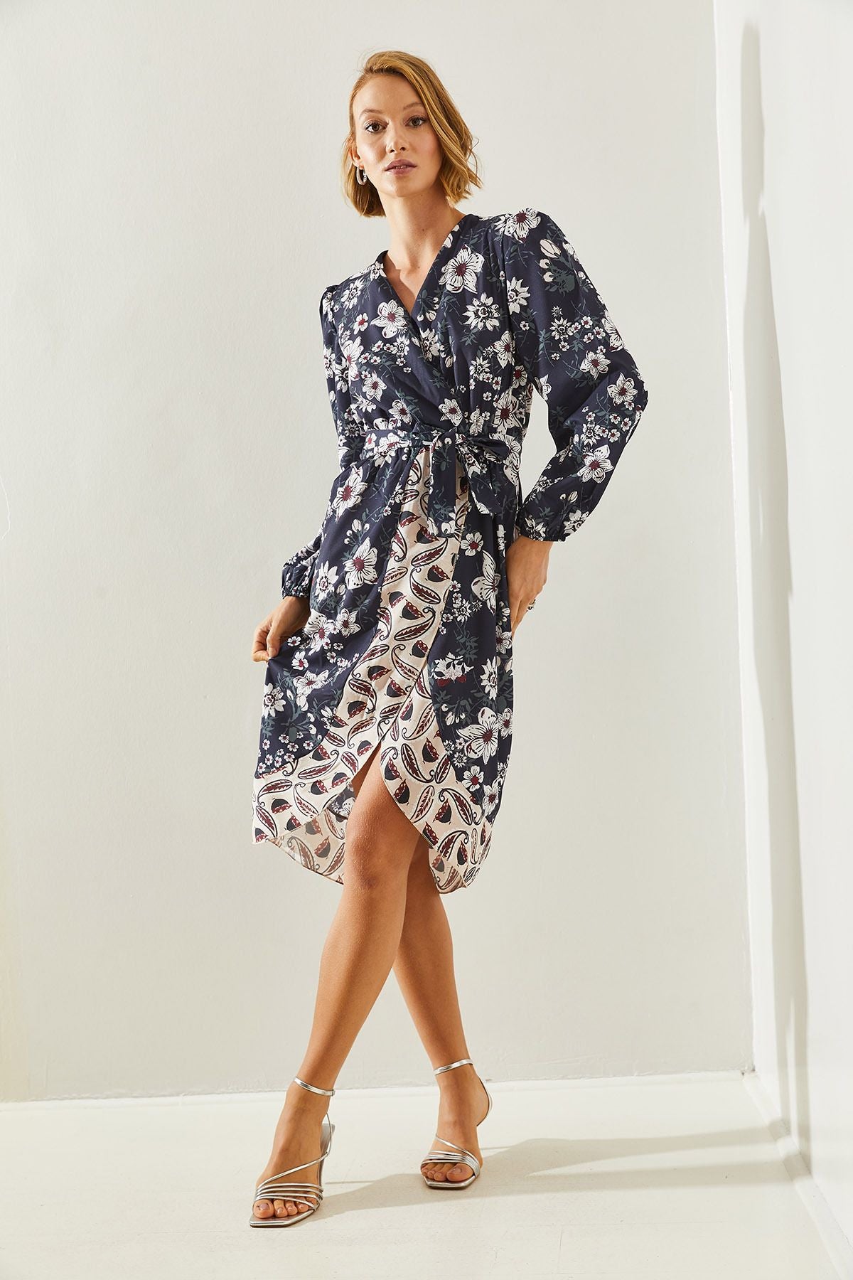 Female Cruve collar Asymmetric Cutting Belt Dress 22181 60251627