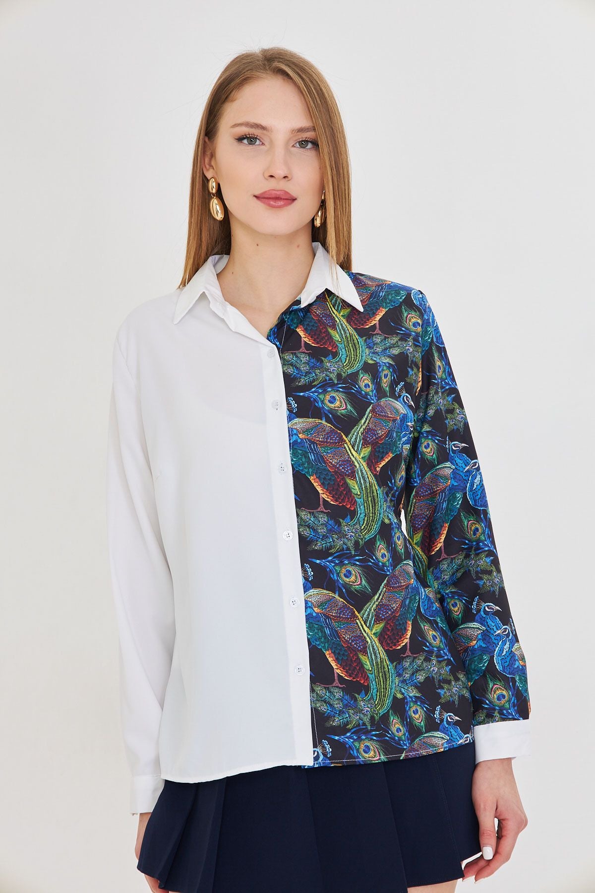 Female Saks Asymmetric Patterned Shirt ARM-25Y001011