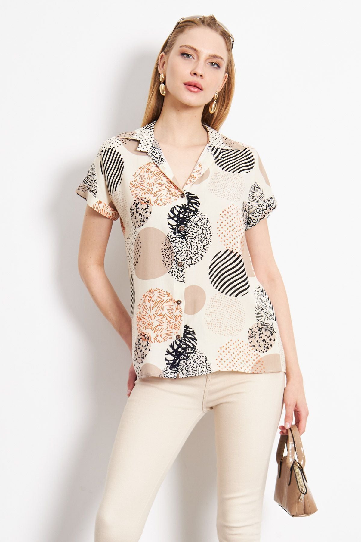 Woman Light Beige Patterned Short Sleeve Shirt ARM-221052