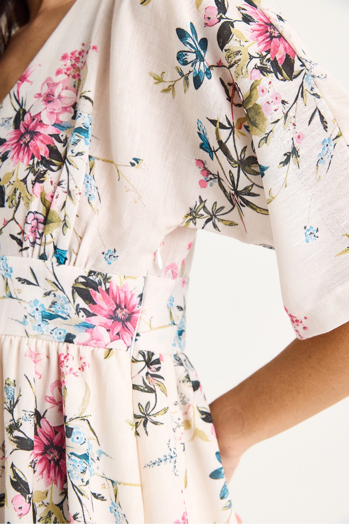 Women's V-Neck Waist Detailed Wide Sleeve Floral Patterned Linen Textured Lined Dress 3047 60283362