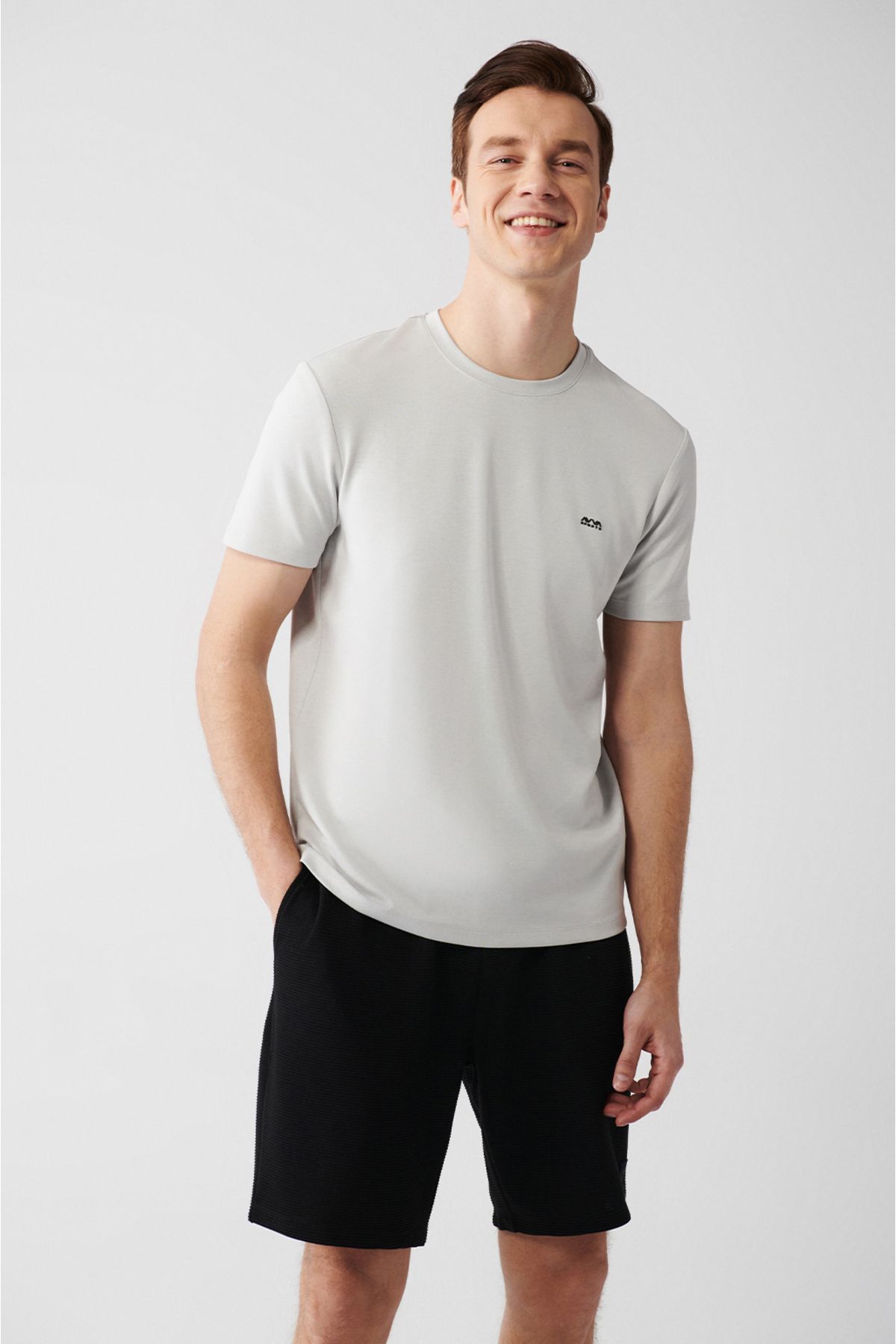 Men's Gray Bicycle Neck Back and Chest Logo Printed T-Shirt B001040