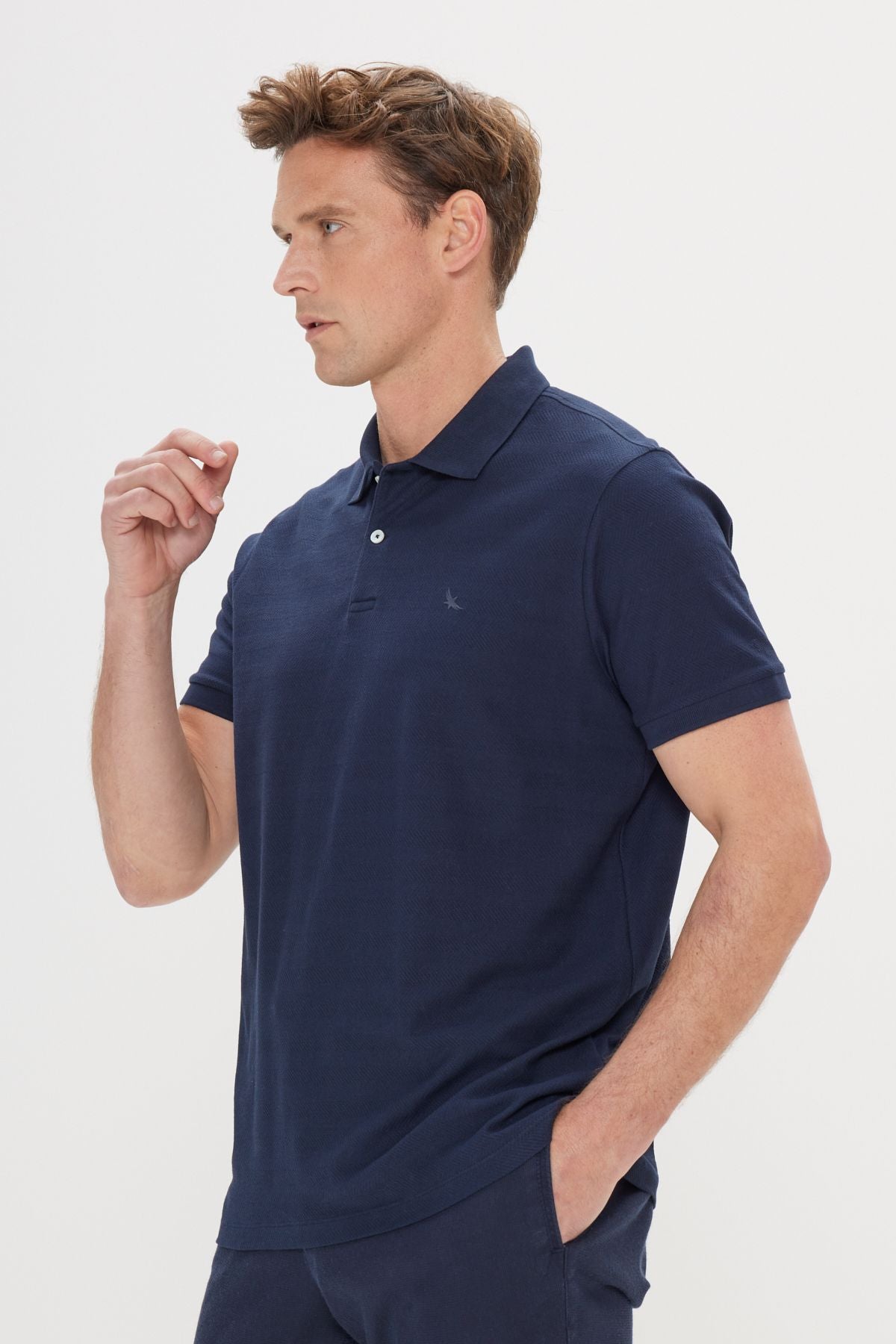 Men's Navy blue slim fit narrow cut 100 %cotton jacquard polo collar t -shirt