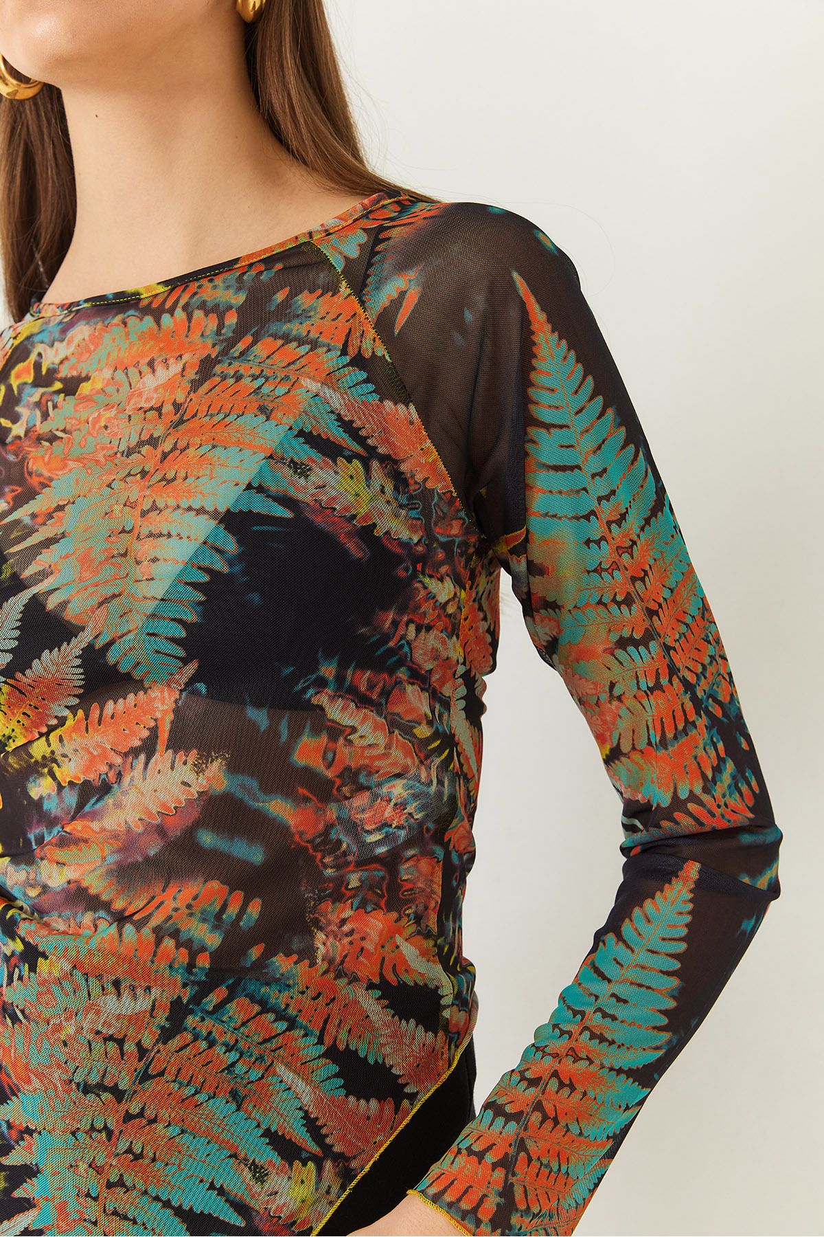 Female Bicycle Collar Digital Printed Asymmetric Cutting Tulle Blouse 60261368