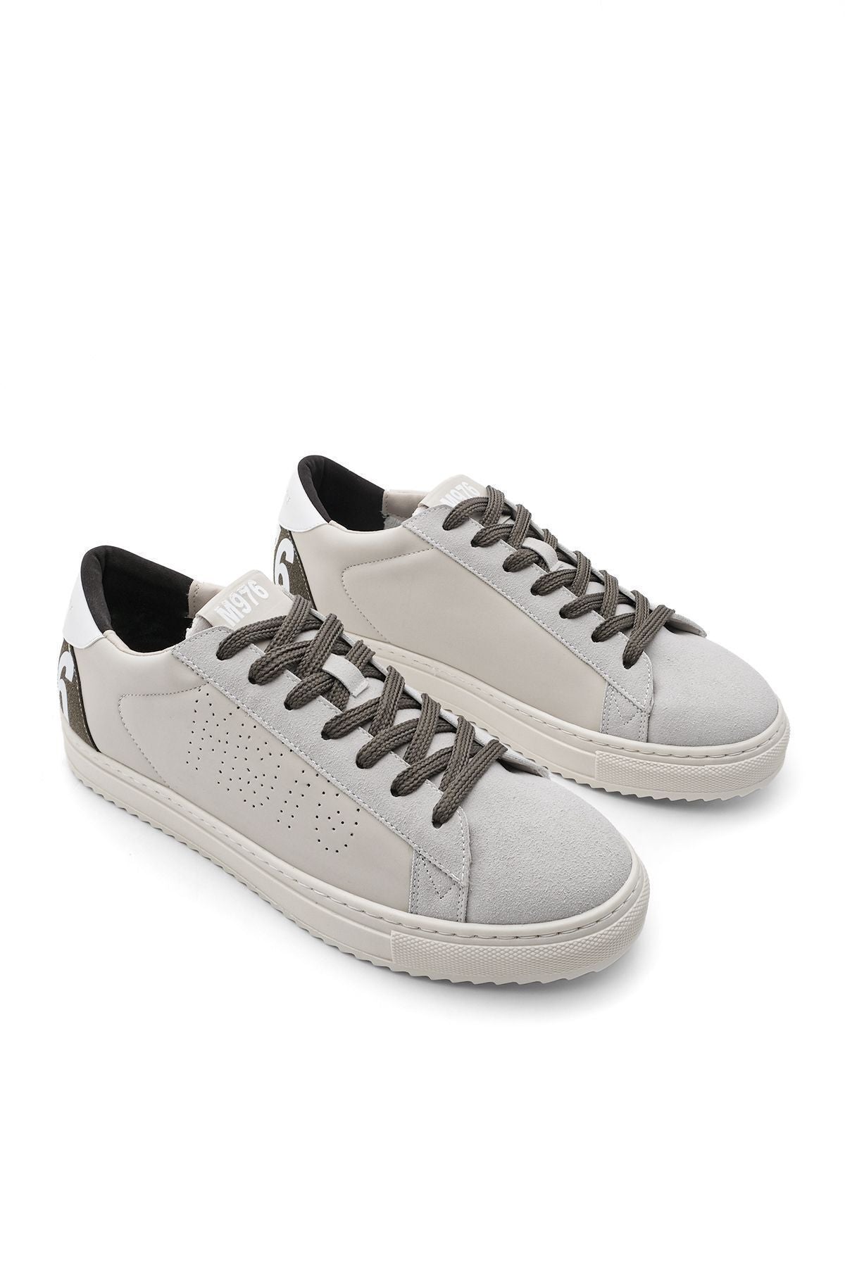 Men's Sneaker Lacked Sneakers Comes Beige