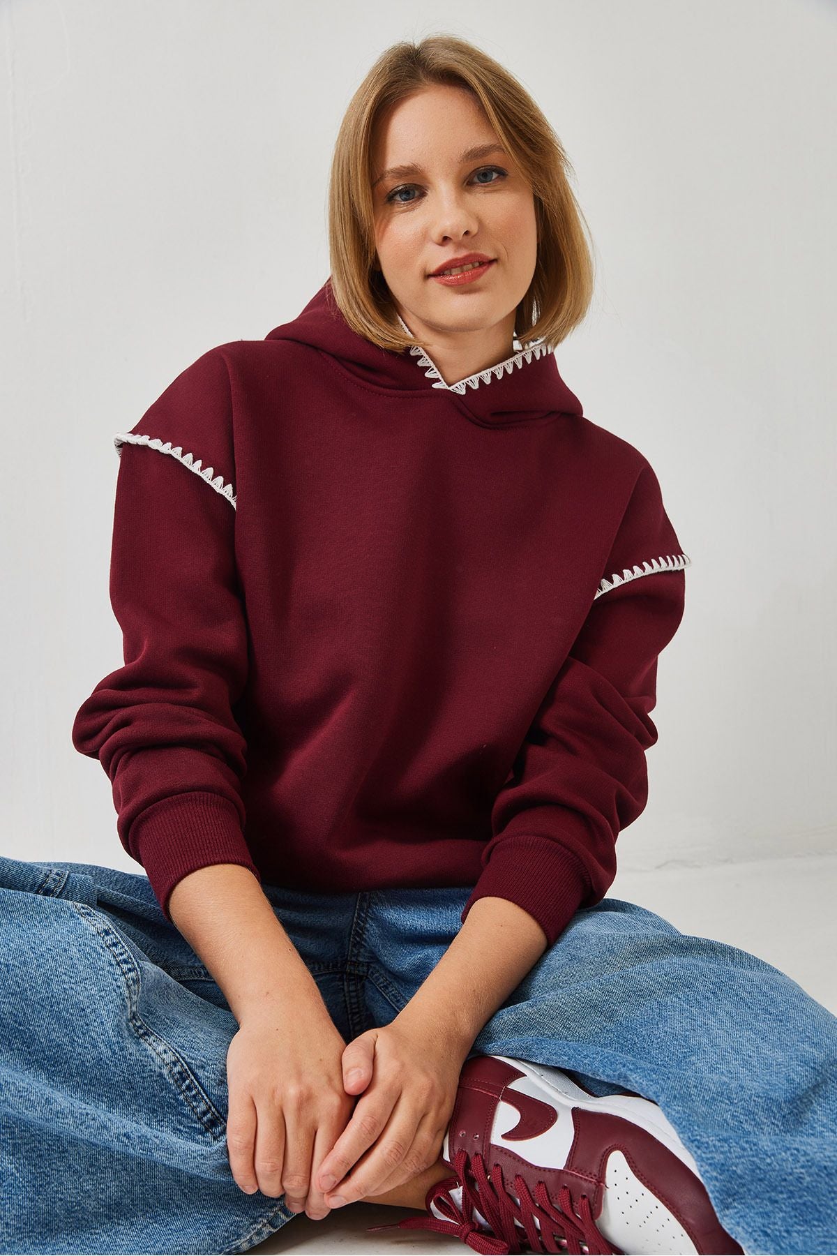 Female Hitr Lace Detail Sweatshirt 60601028