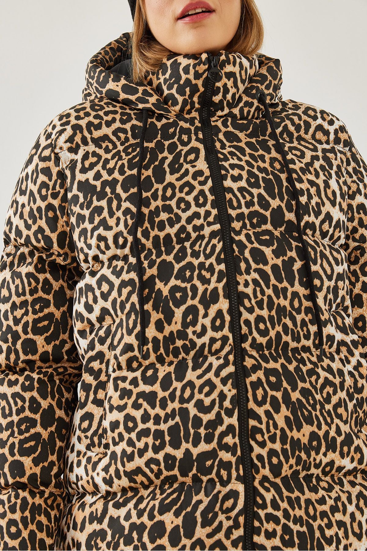 Female Honeycomb Laccik Leopard Patterned Swelling Coat 2482 60351224