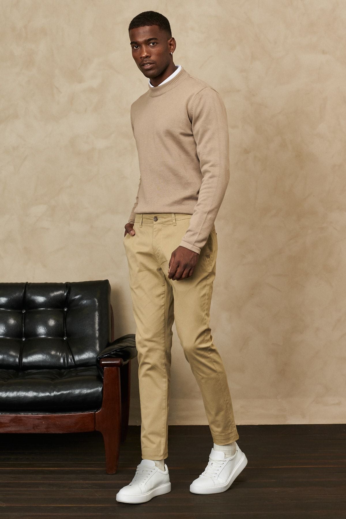 Men's Beige Slim Fit Narrow Cut Flexible Chino Pants