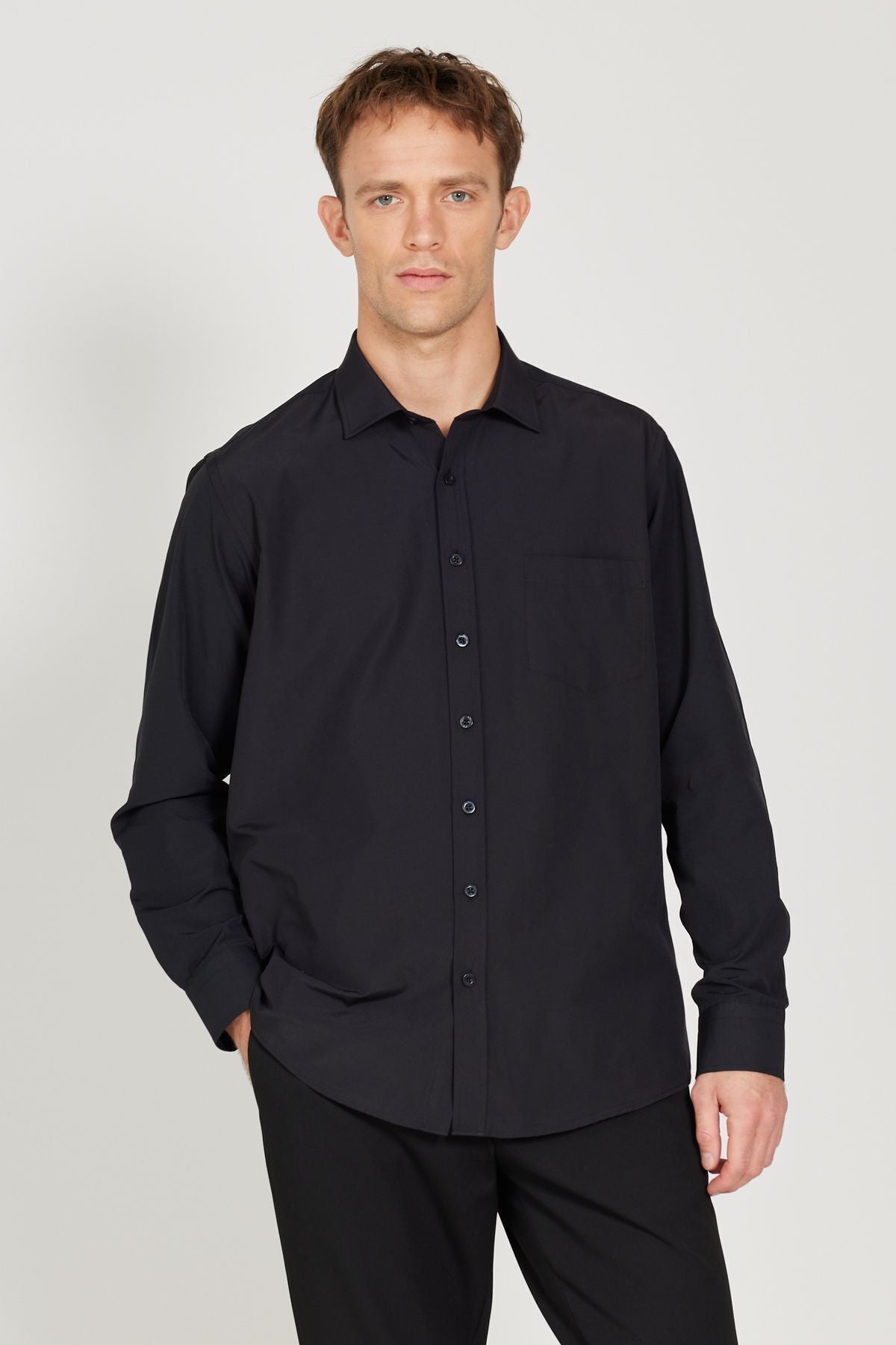 Men's Black Easy ironable Non-Iron Comfort Fit Wide Classic Classic Neck Shirt