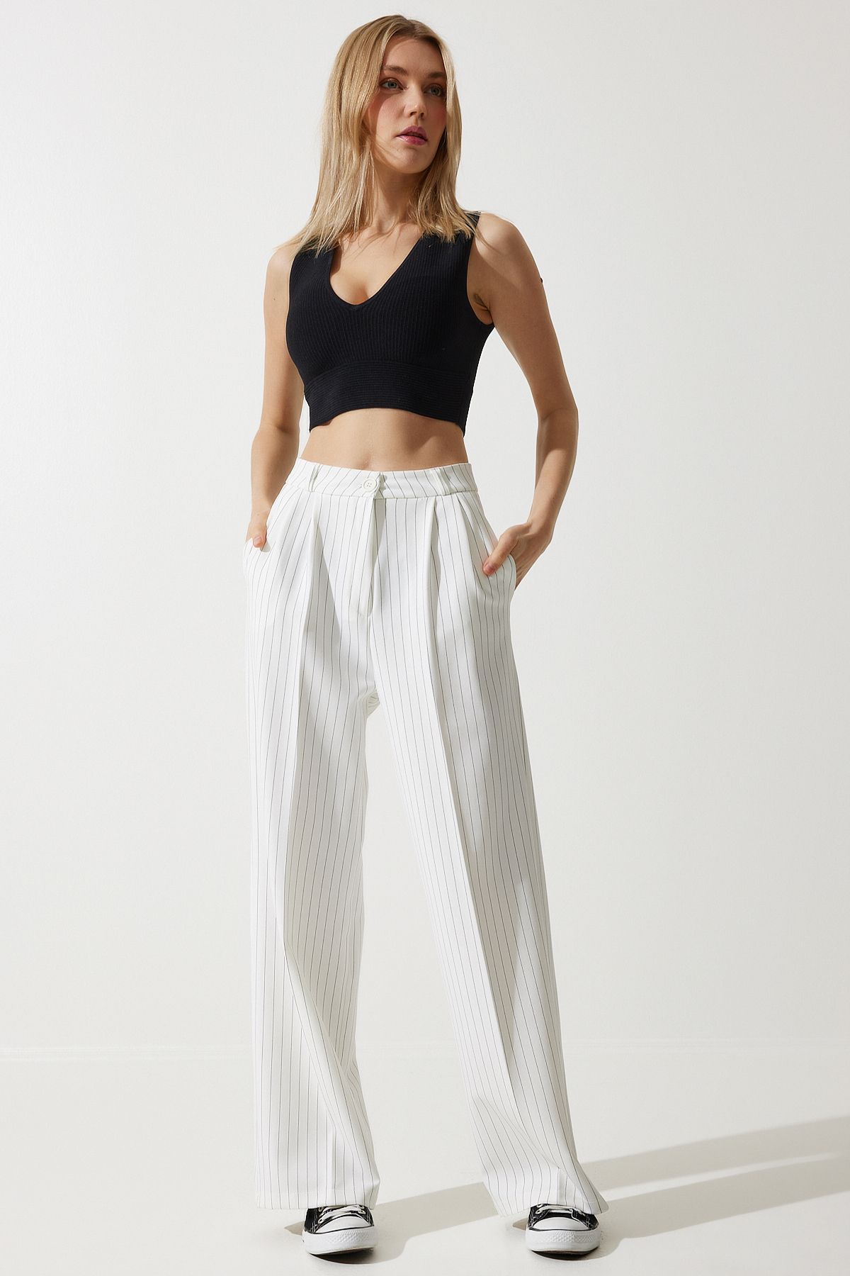 Woman Broken White White Masculine Palazzo Trousers DW00005