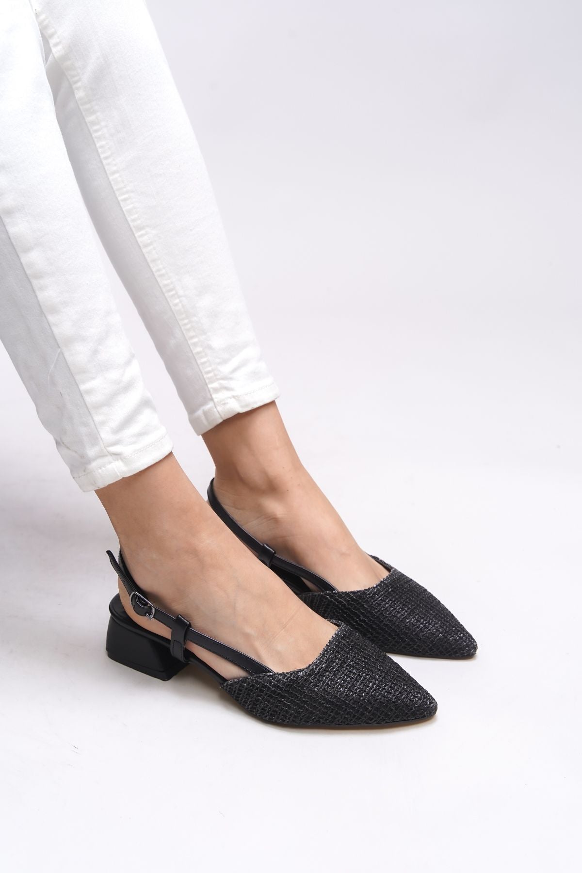 Ivethion Behind the Women's Behind Son -Heeled Shoes 0012340 Black Wicker
