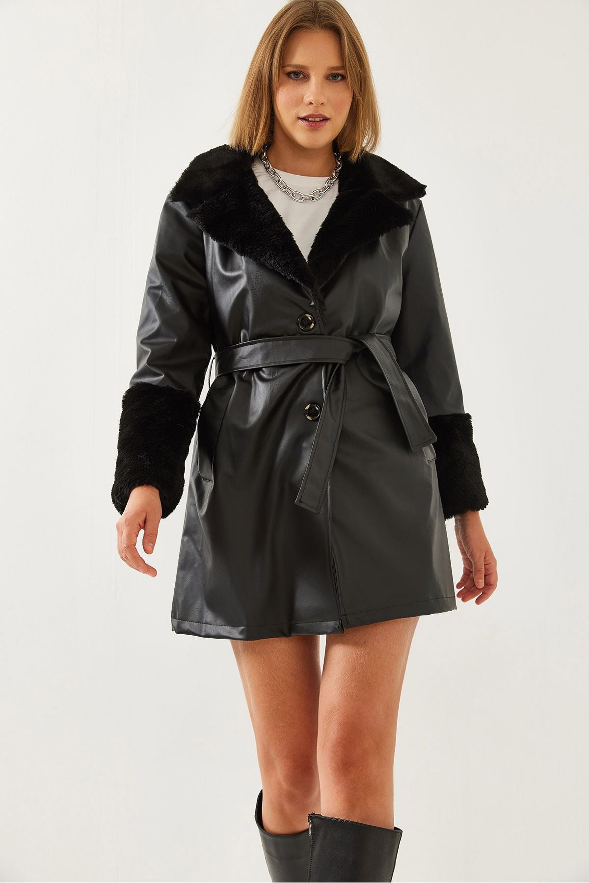 Woman Fur Short Leather Coat 2617 60261007