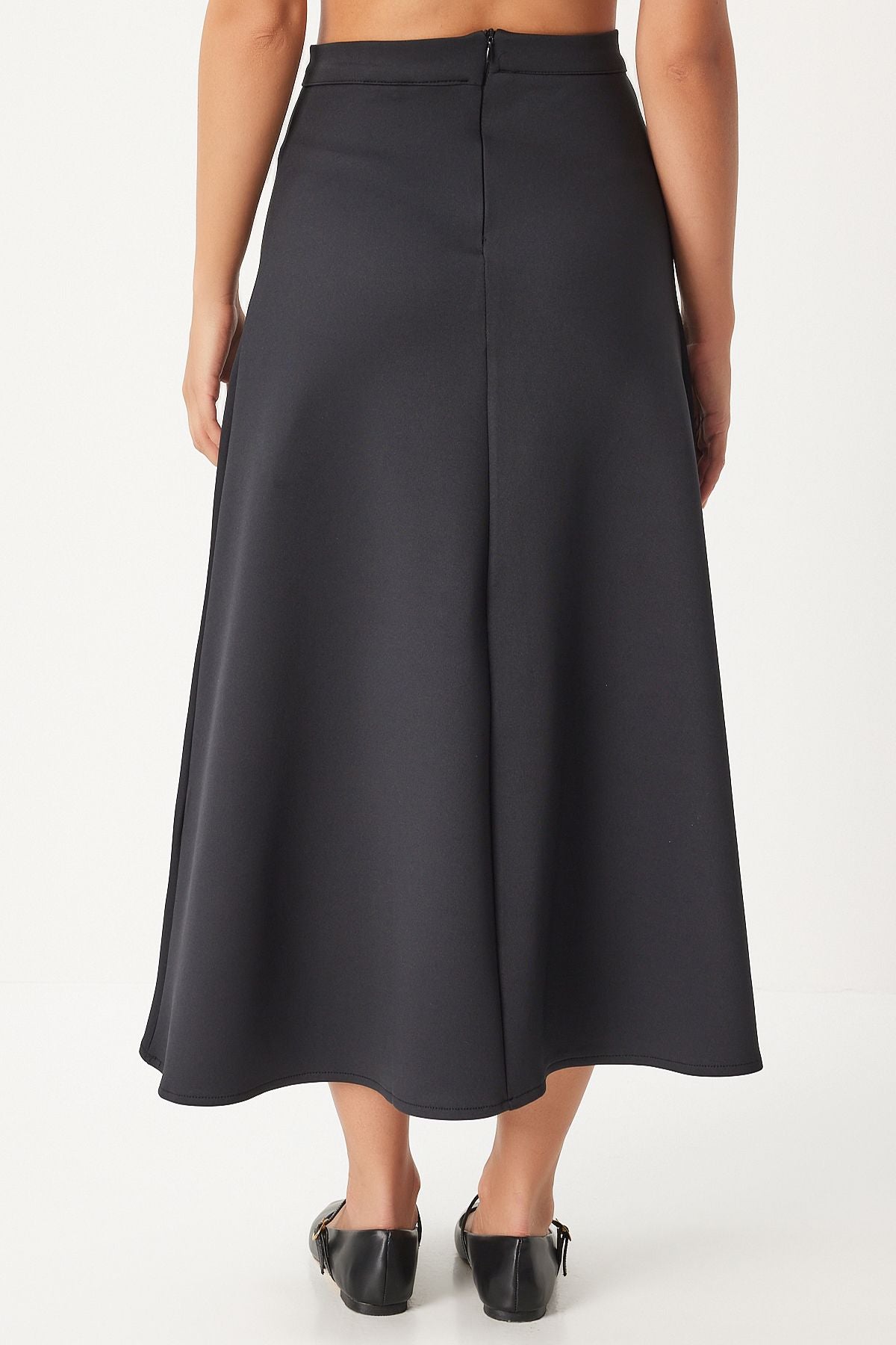 Woman Black A Cut Abundant Skirt to00148