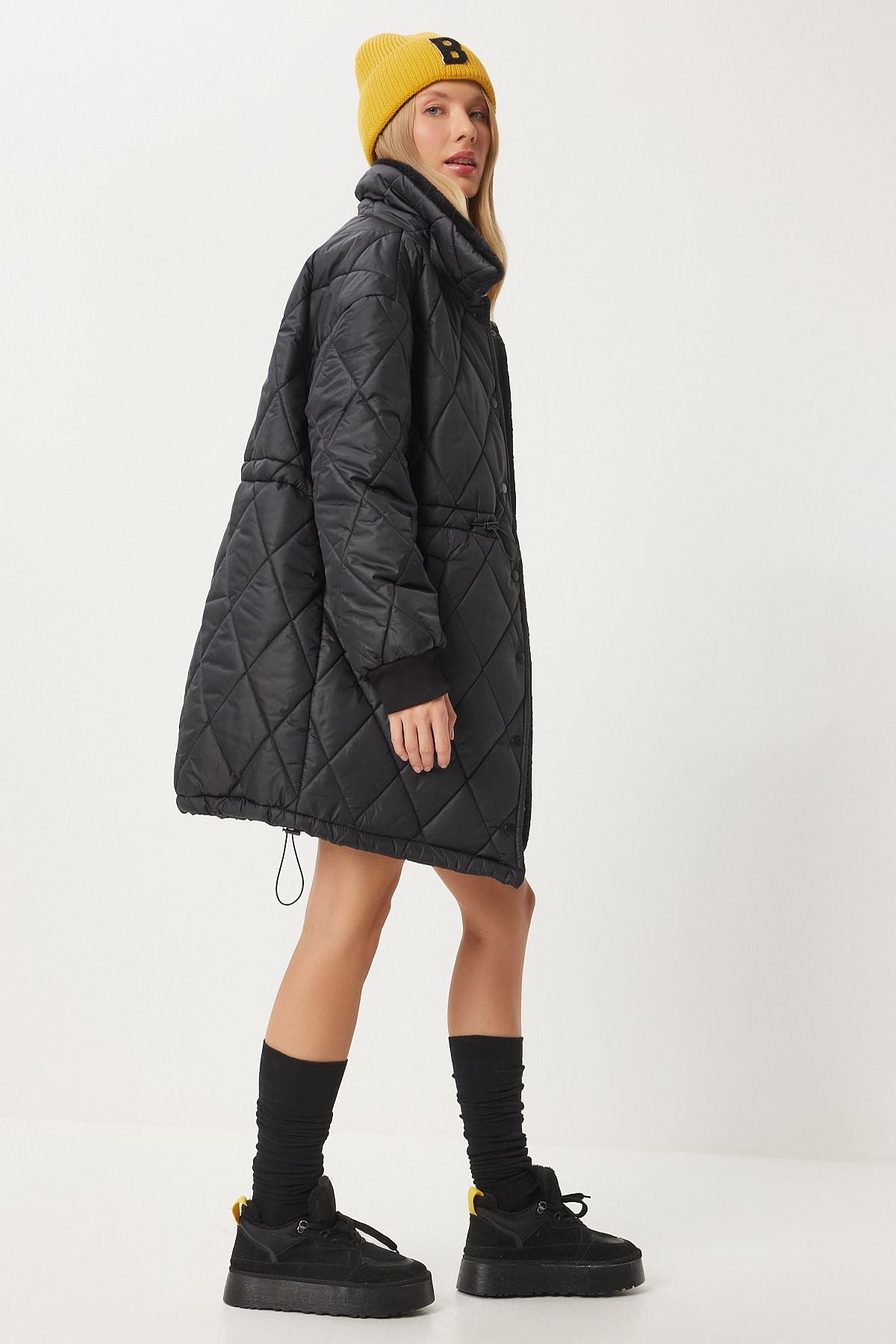 Women's black collar furred quilted coat pys0030