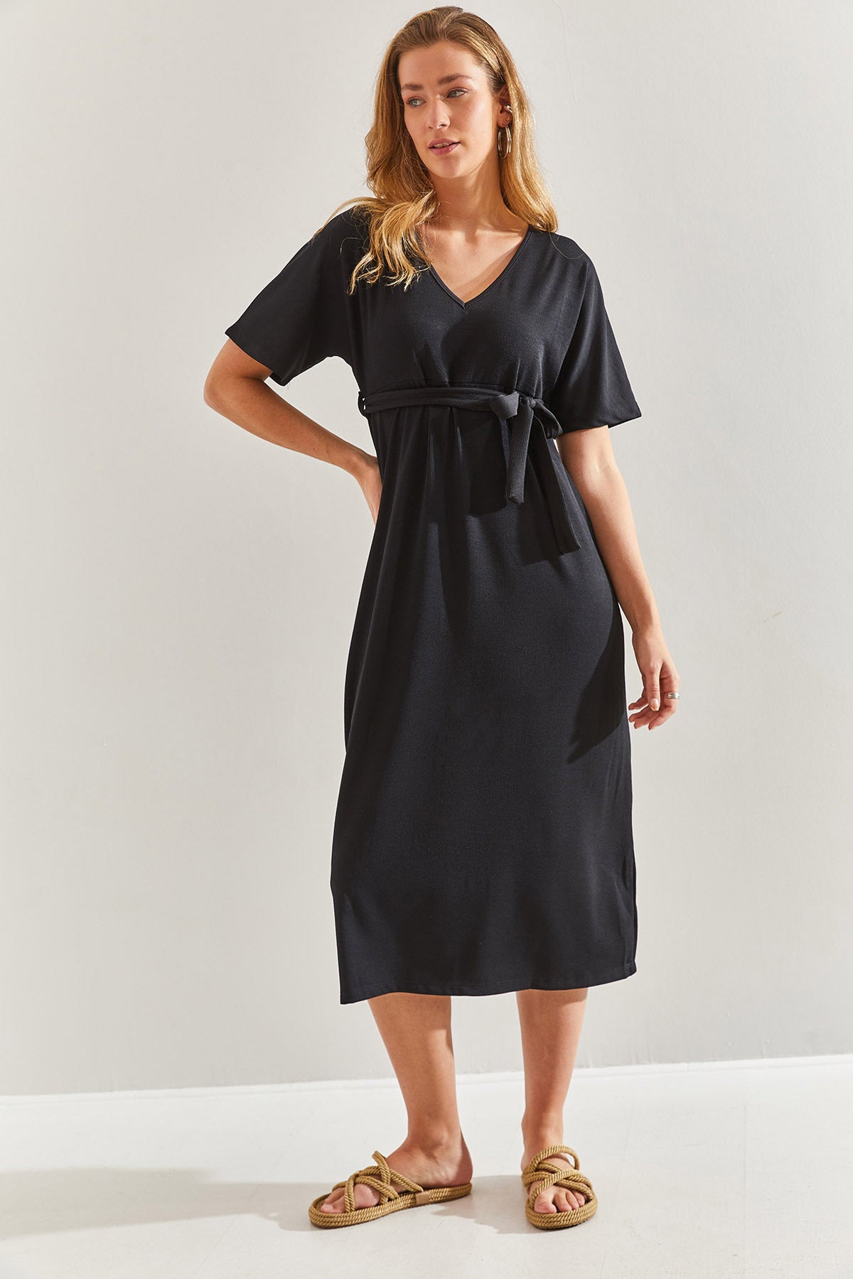 Women's V-Neck Belted Camisole Dress 60171013