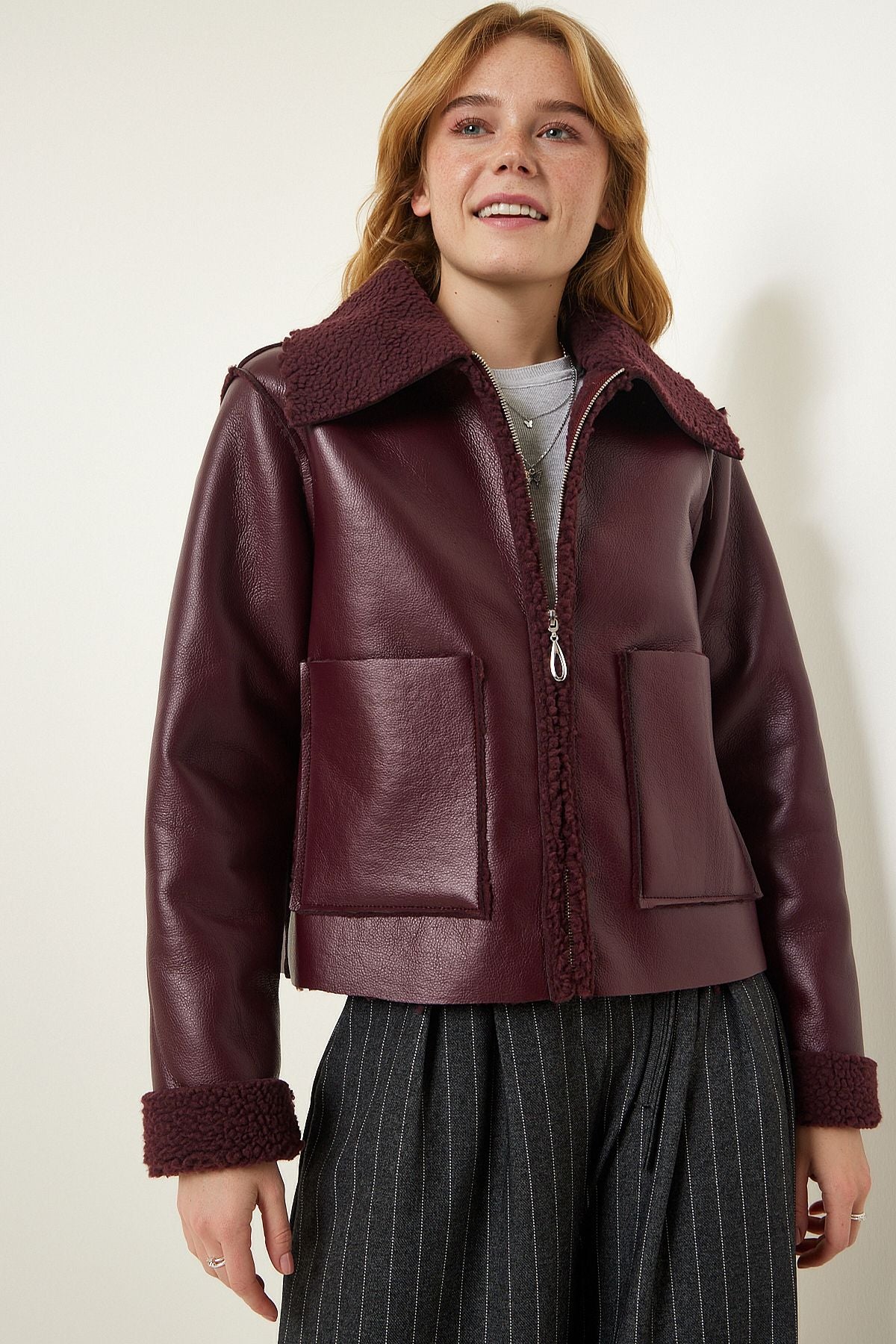 Women's Fur Fur Yaka Wide Pocket Artificial Leather Jacket TP00027