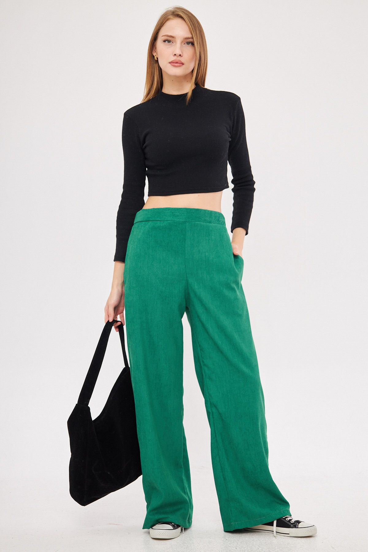 Woman Green Fine Wick Velvet Palazzo Pants Arm-25k001009