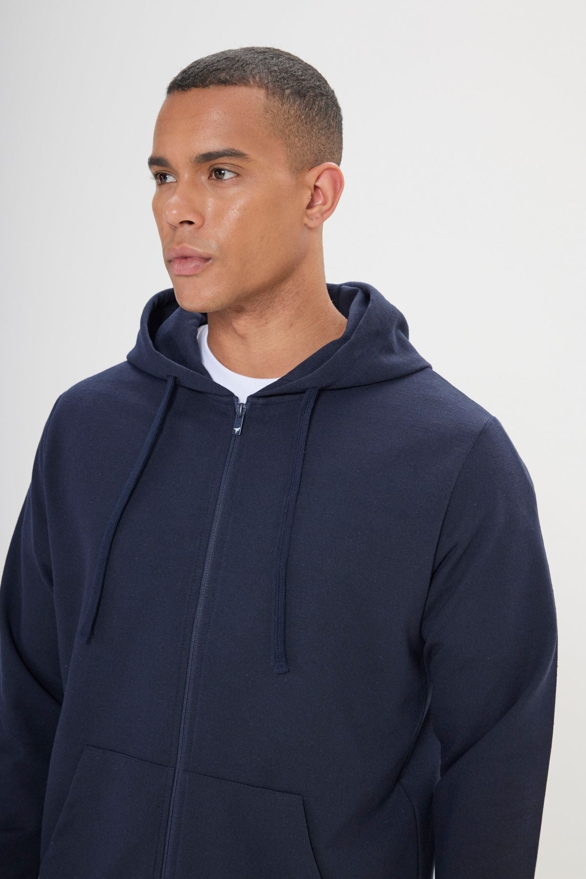 Men's navy blue standard fit normal cut 2 IP cotton hooded sweatshirt