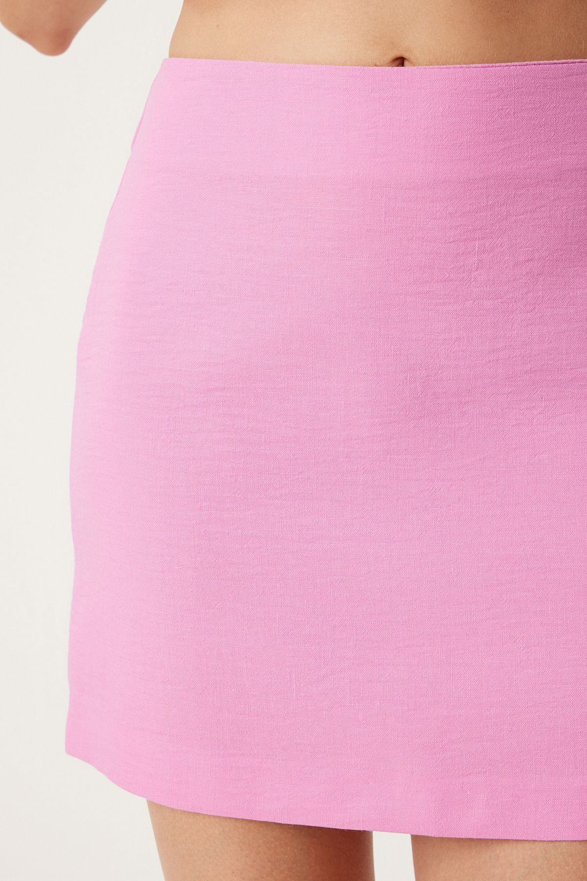 Woman Pink Mini Woven Skirt FN03240