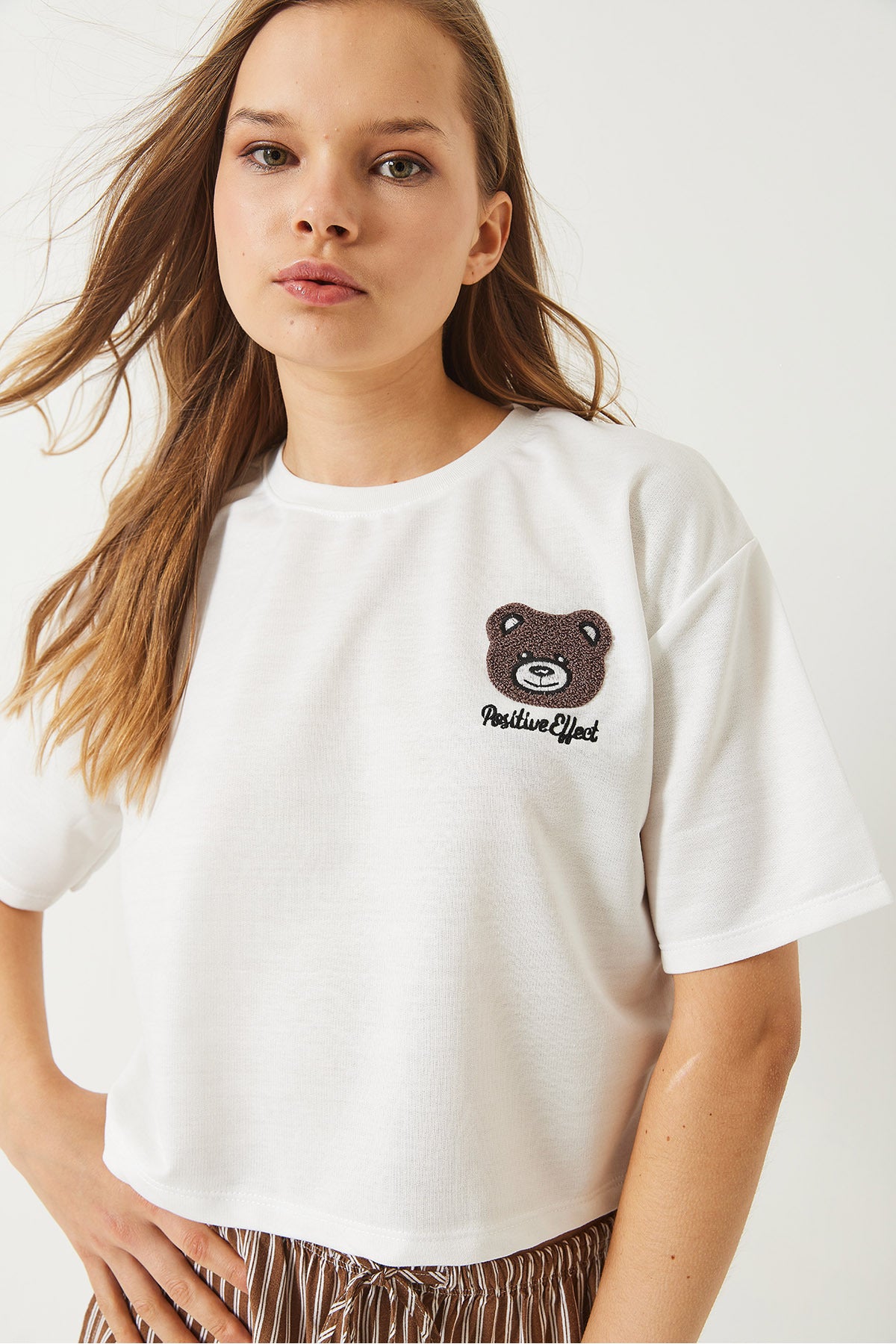 Women's Teddy Embroidered Combed Cotton Crop T-Shirt 3019 60283090