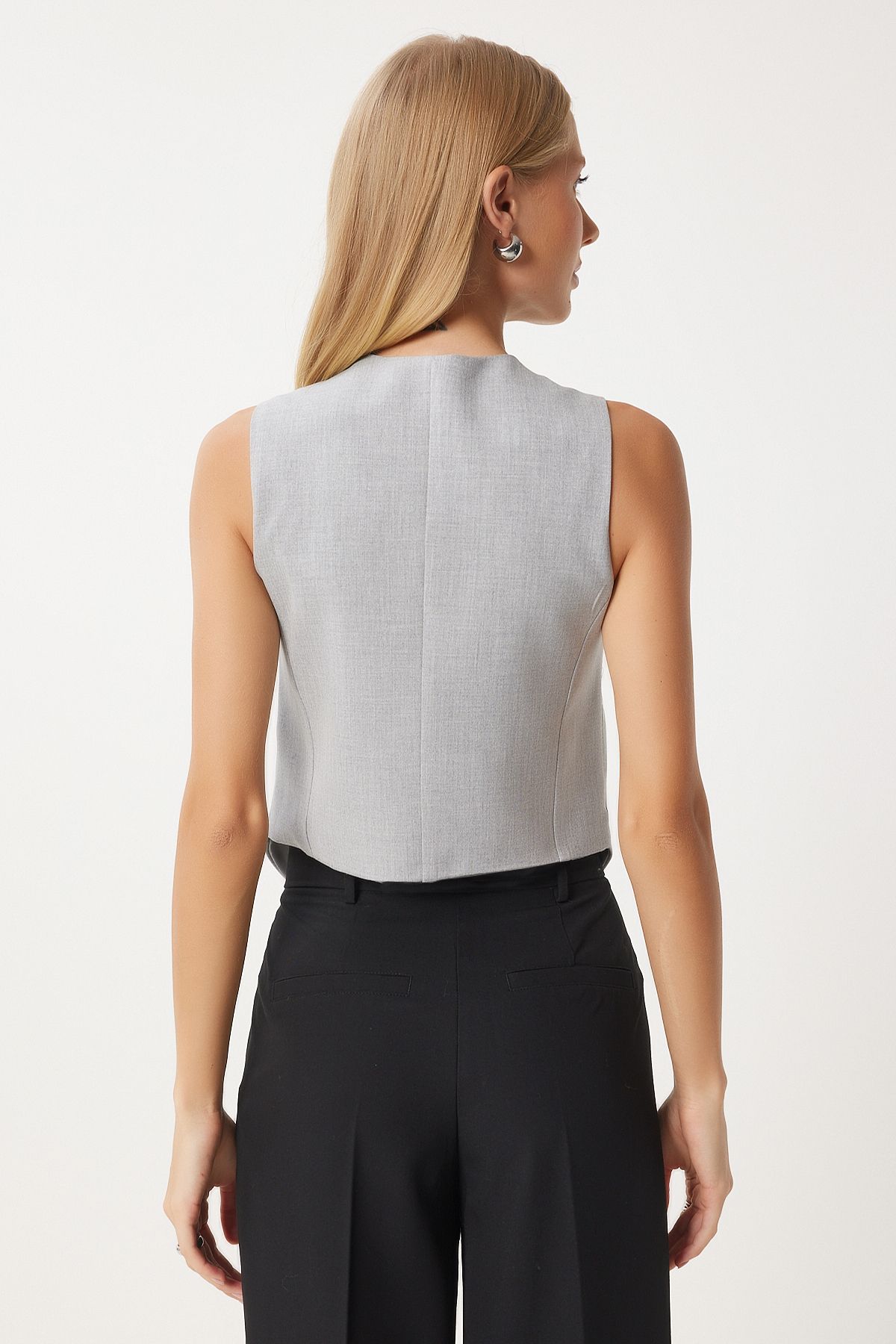 Women's gray black contrast colored weaving vest GP00012