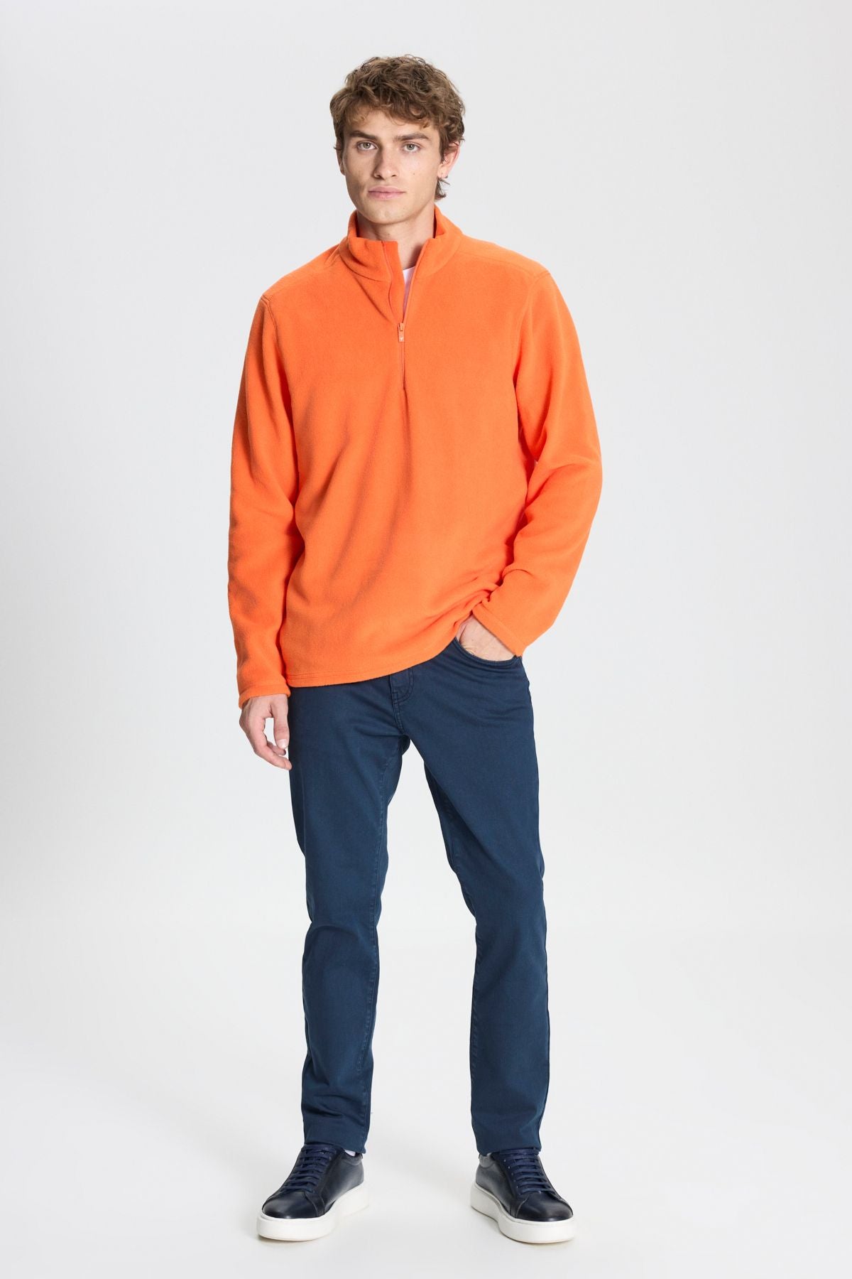 Men's Orange Anti-Pilling Flash Standard Fit Pllage Solder Cold-proof Polar Sweatshirt