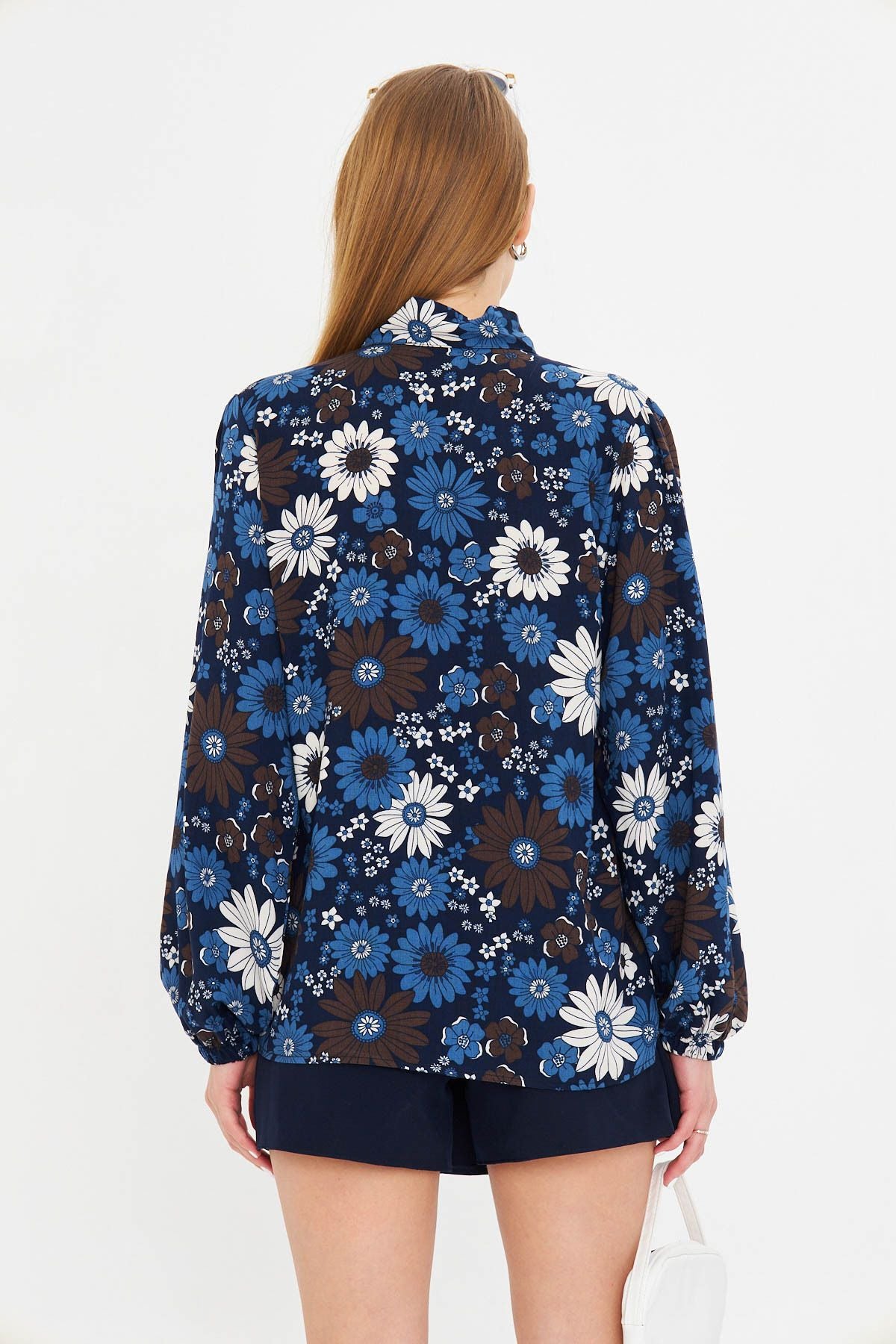 Female Blue Side Tinden Lay Tire Blouse ARM-25K001096