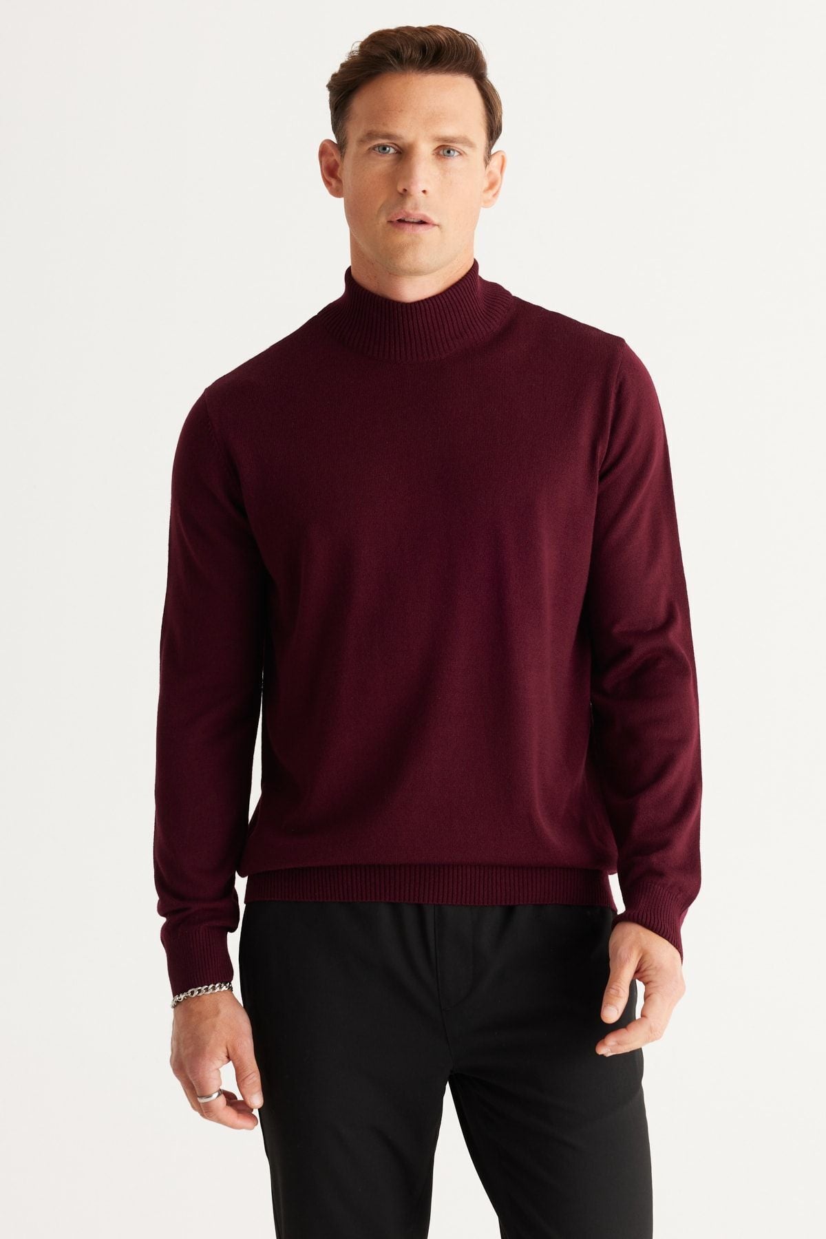 Men's burgundy hair does not make standard fit normal cut half fisherman collar knitwear sweater