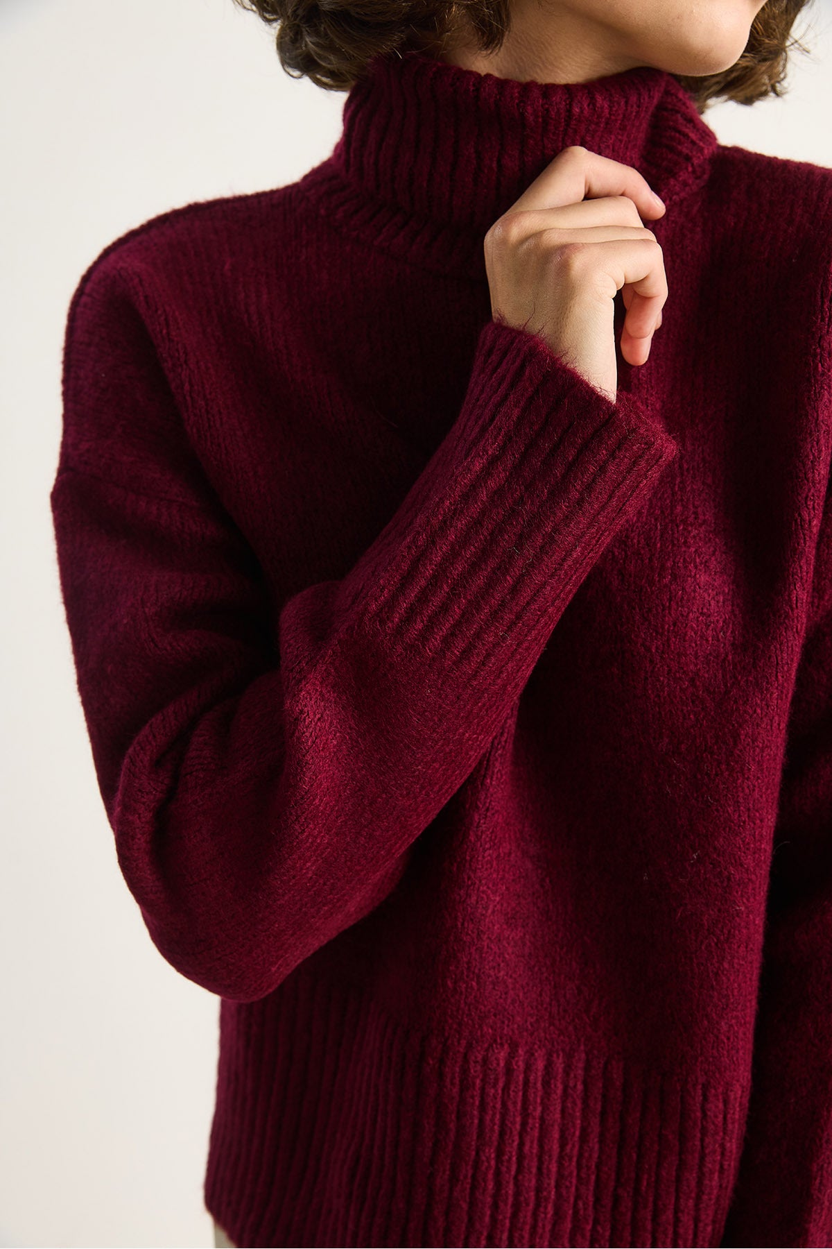 Women's Turtleneck Sweater 20251060