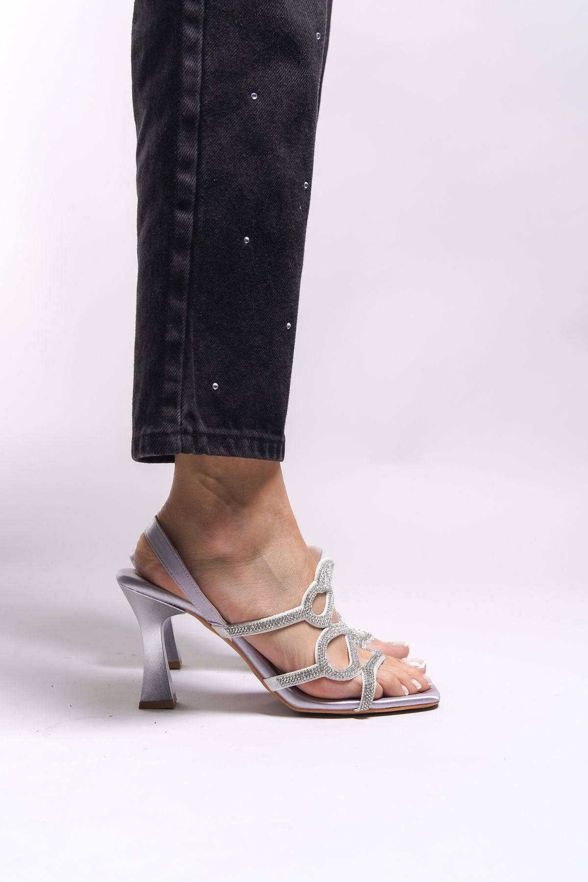 Joteilin female heeled shoes 0012106 silver satin