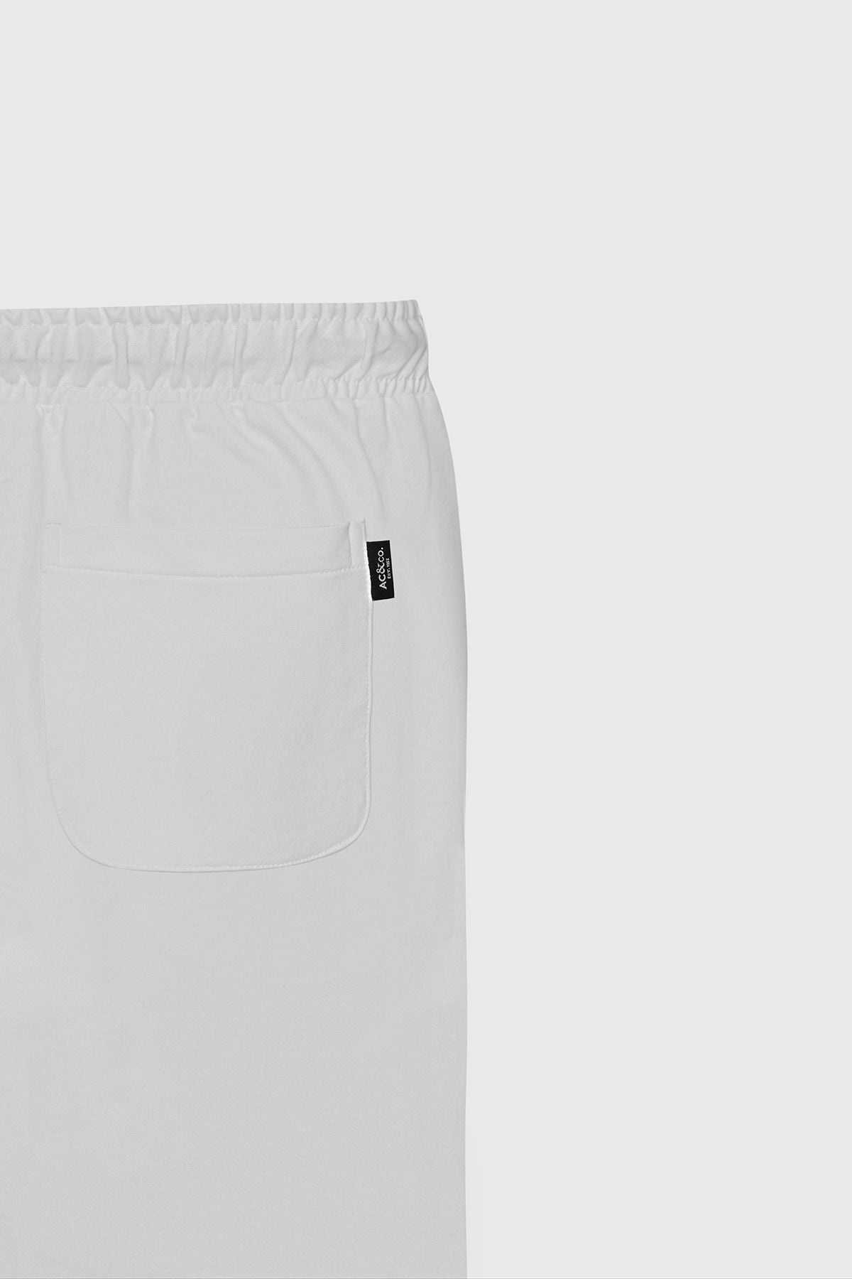 Men's White Standard Fit Normal Cutter Cotton Flexible Knitting Shorts