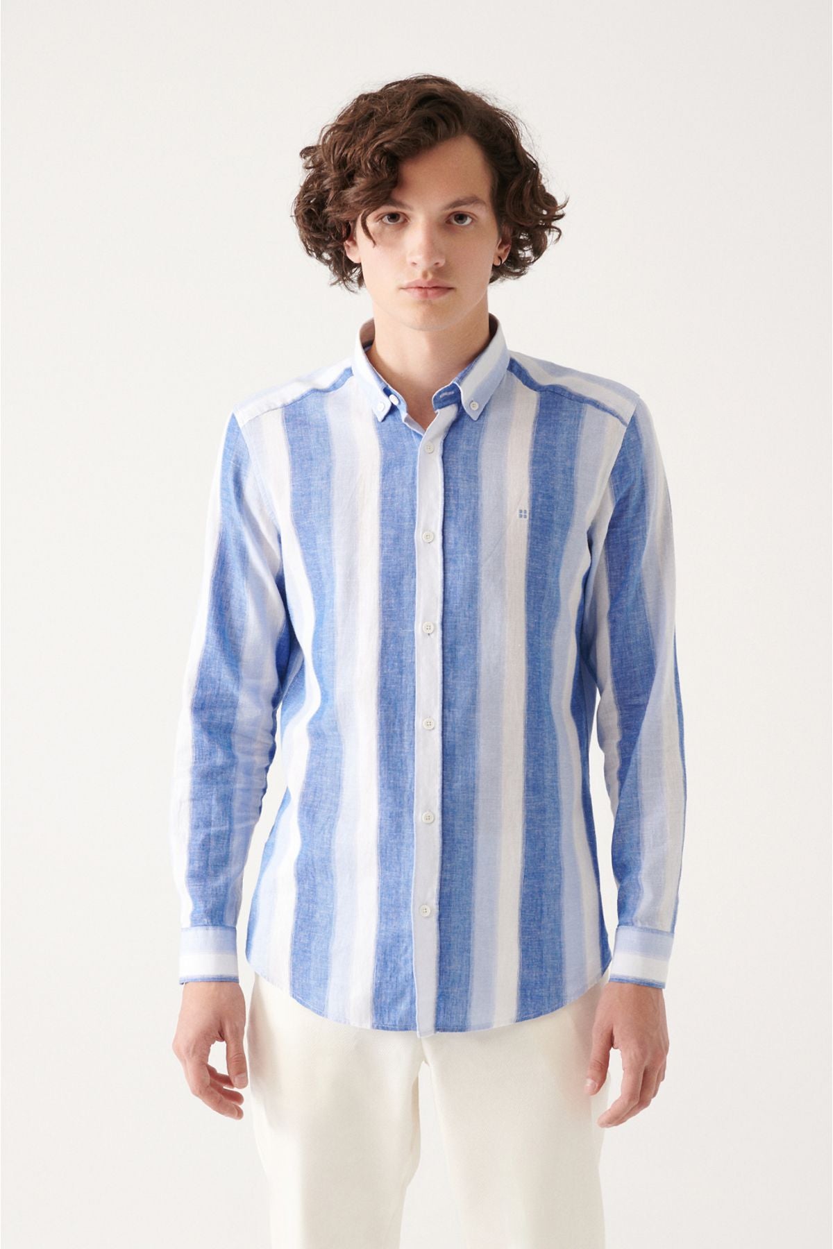 Men's blue button collar striped cotton linen shirt A31Y2085