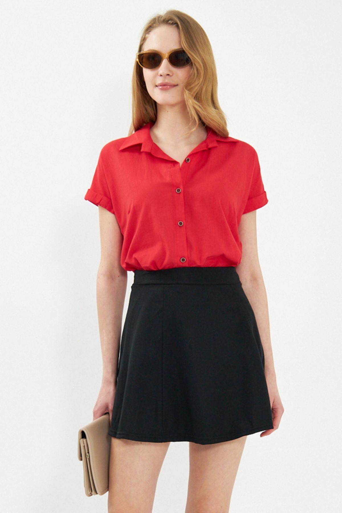 Woman Red Short Sleeve Linen Shirt ARM-24Y001038