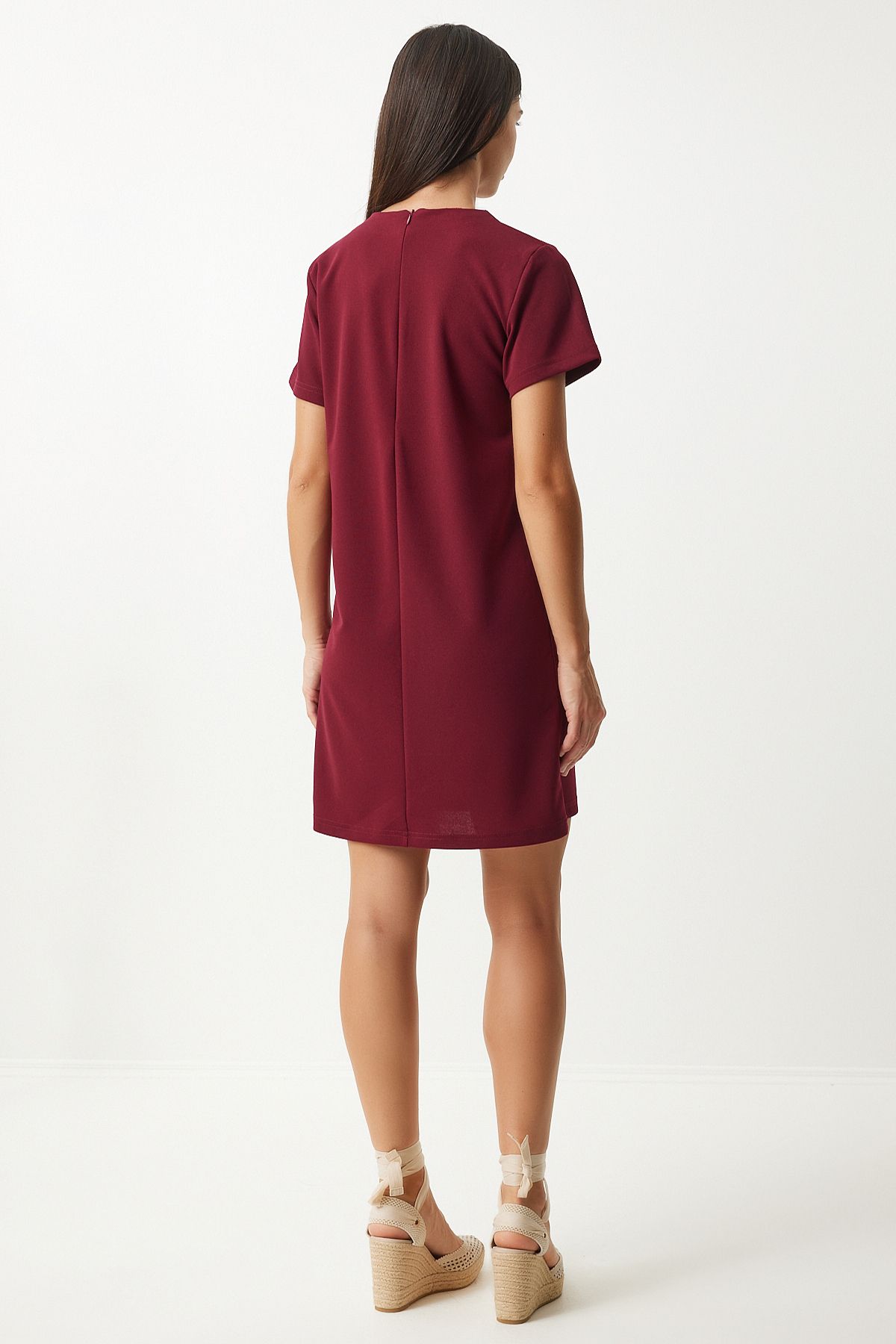 Female Bordeaux Bicycle Neck Basic Crepe Dress to00136