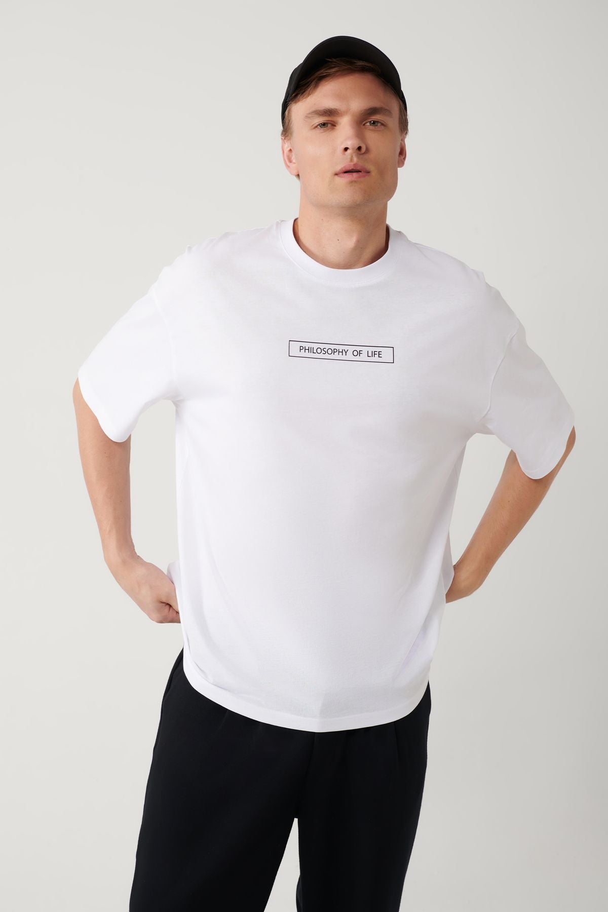 Men's White 100 %Cotton Bicycle Collar Printed T-Shirt A41y1173