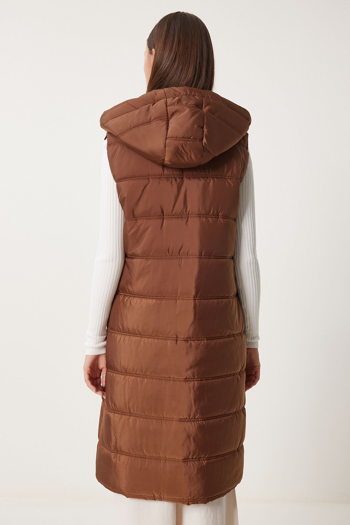 Woman Brown Hooded Sleeveless Long Swelling Vest DD01010