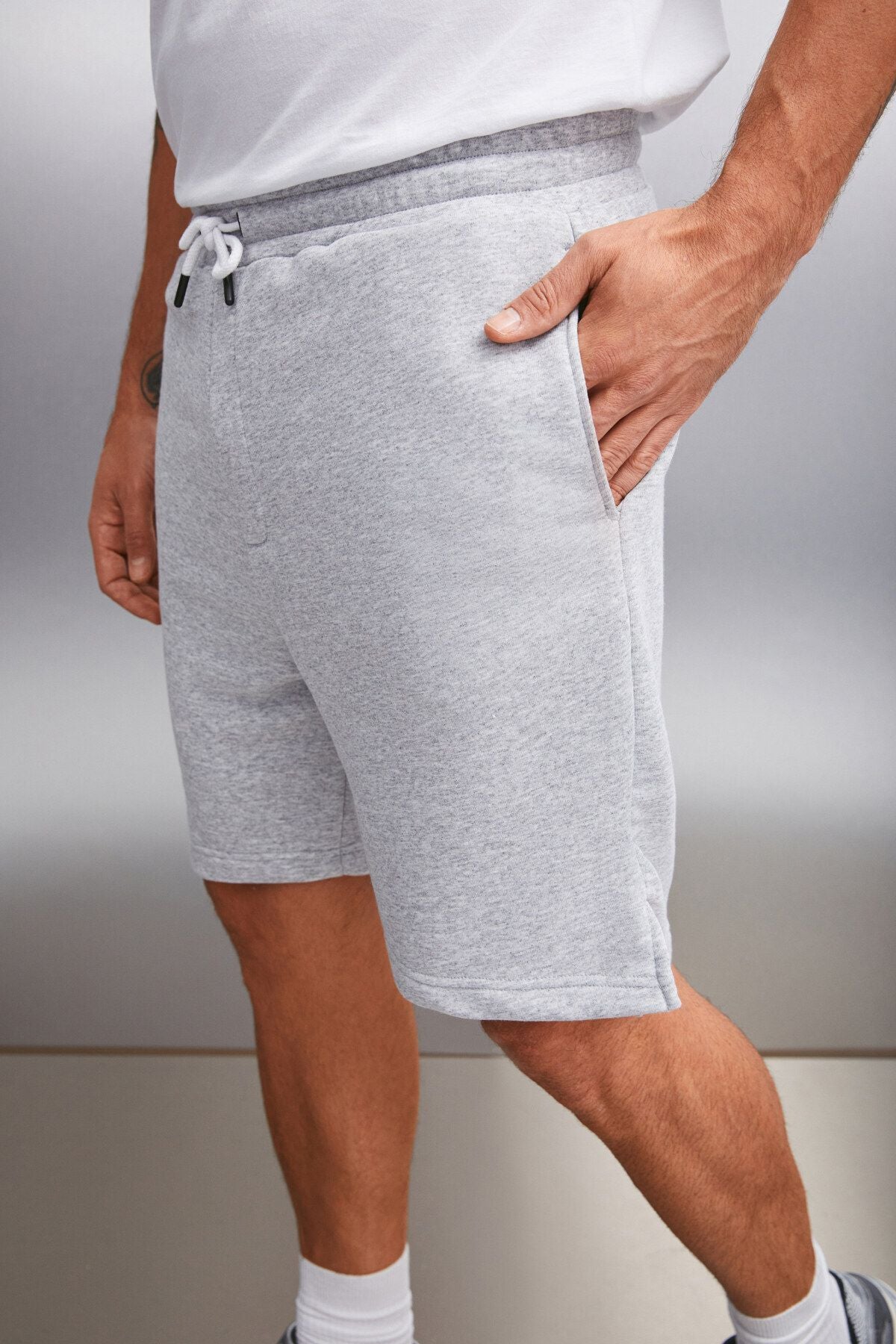 Uncertain Men's Comfort Fit Grimelanj shorts & Bermuda