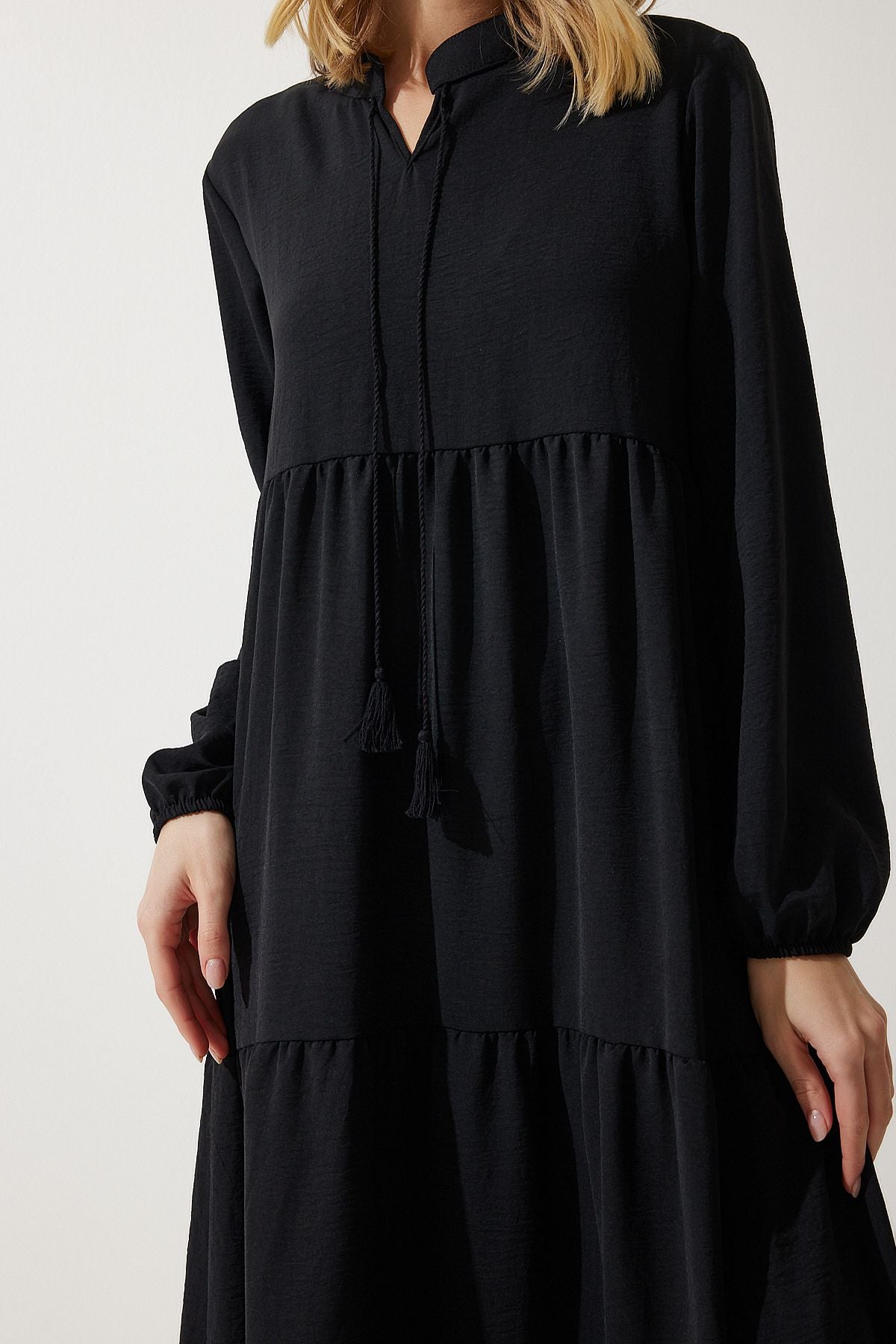 Female Black V -Neck Long Ayrobin Dress DD01315