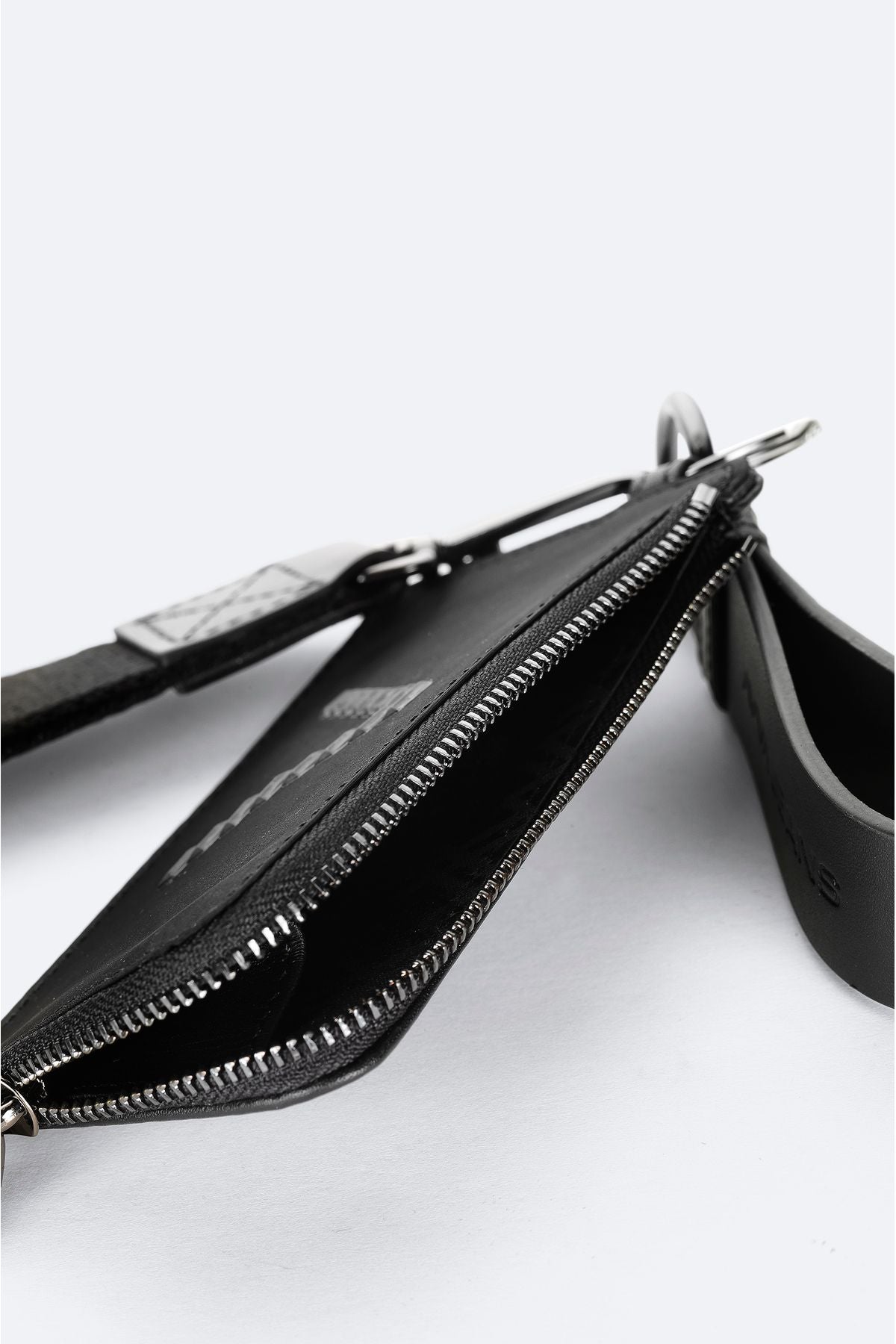 Men's Black Gift Boxed Hanger 100 %Leather Wallet B009565