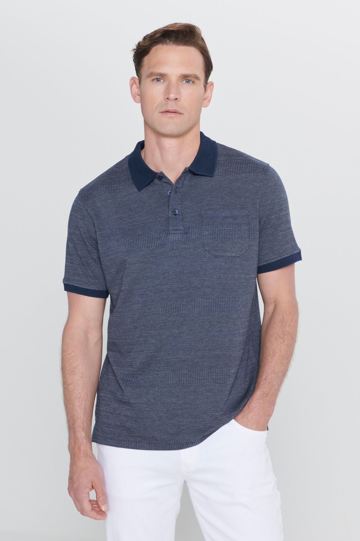 Men's navy blue-gray comfort fit wide cut polo collar patterned T-shirt