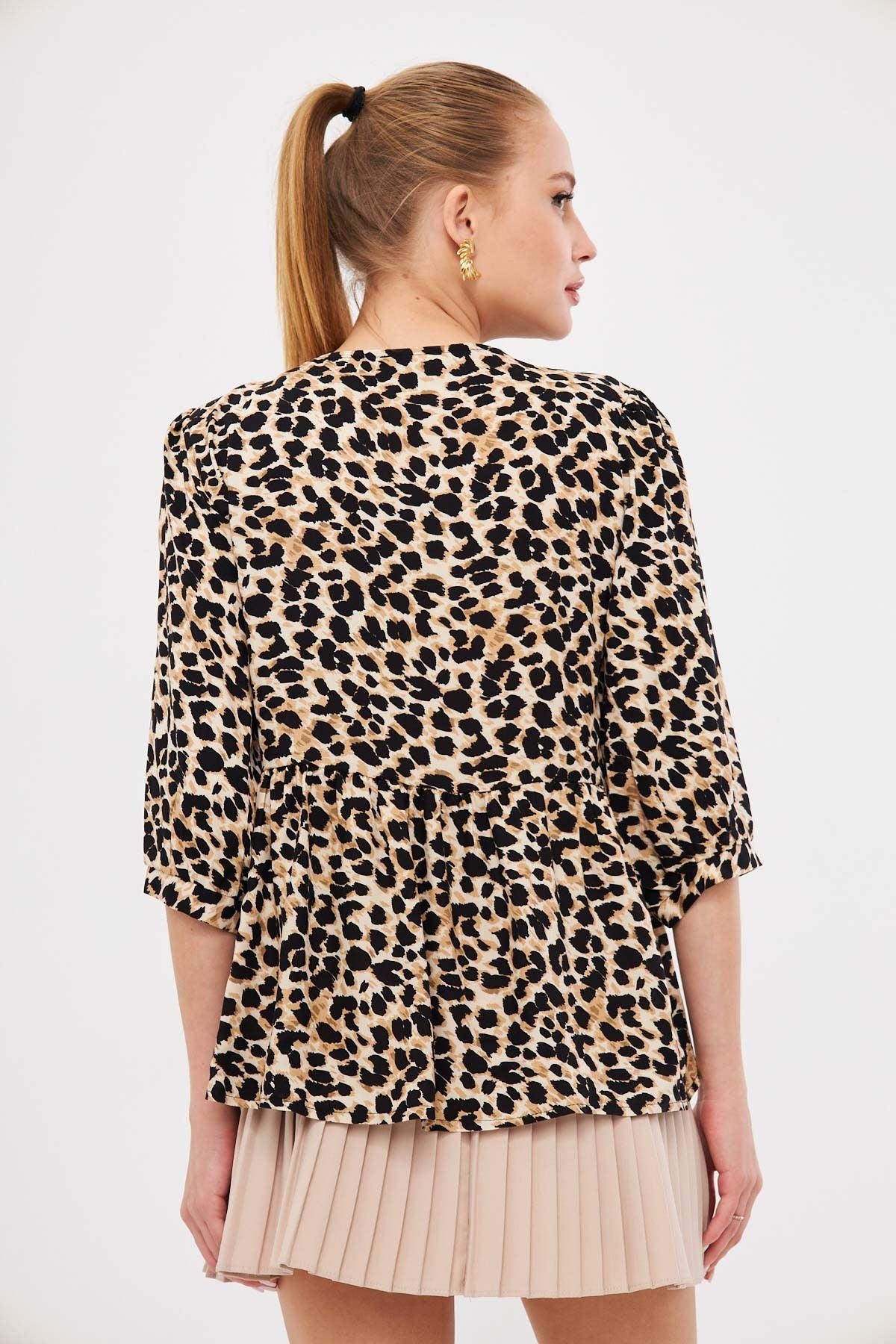 Female Beige collar Binding Detailed Roban Shirred Quarter Arm Blouse ARM-25K001044