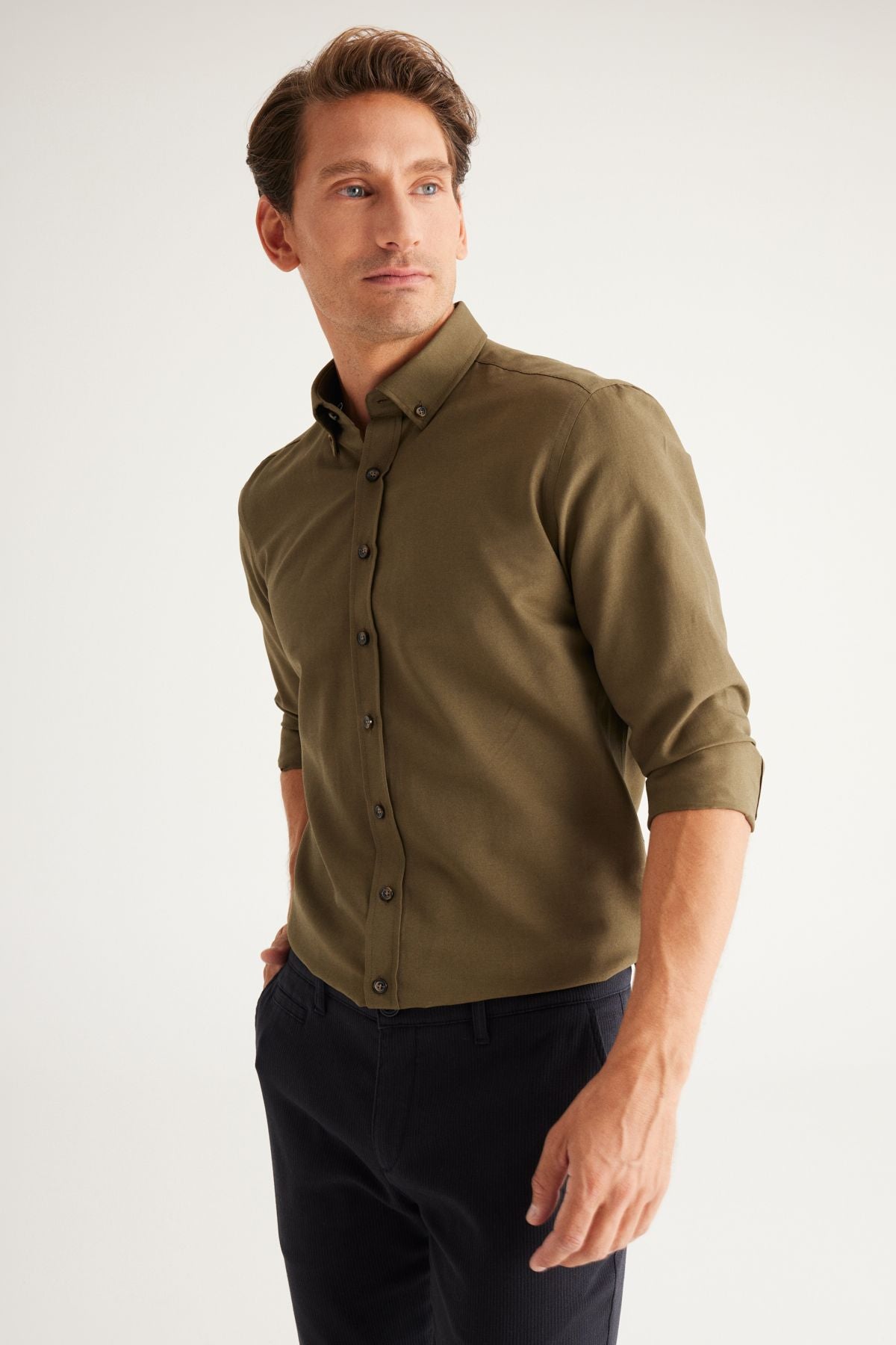 Men's Oxford Khaki buttoned collar easily ironed cotton slim fit narrow cut shirt