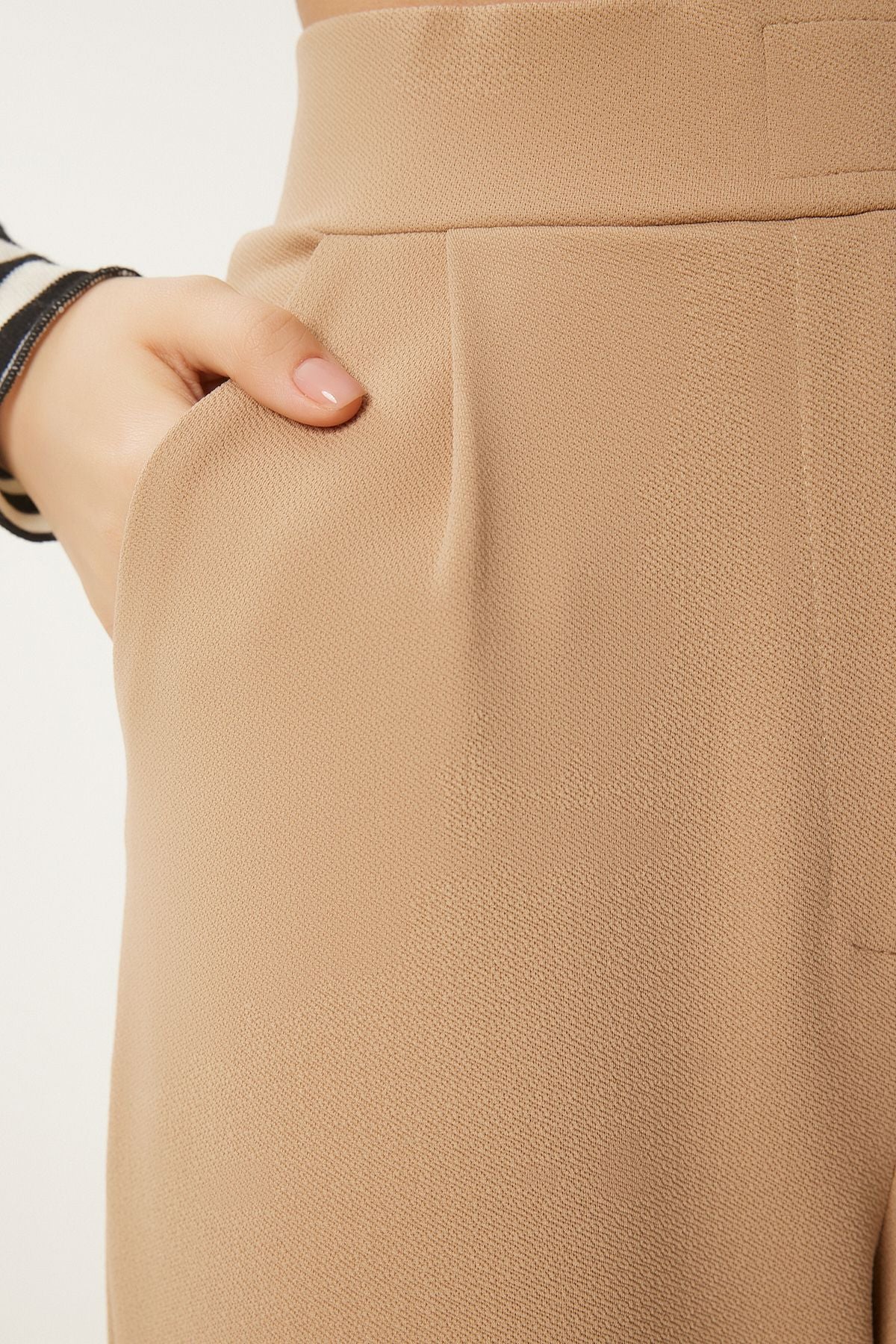 Female Biscuit Waist Card Casual Woven Pants RV00150
