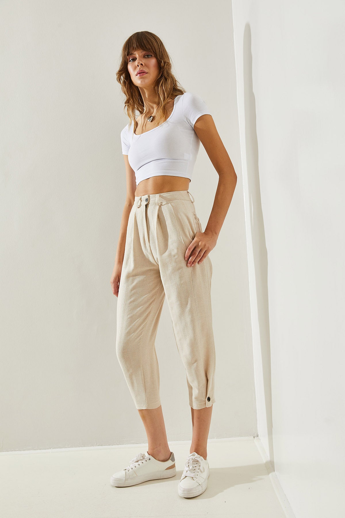Women's Button Detailed Linen Textured Trousers 60251262