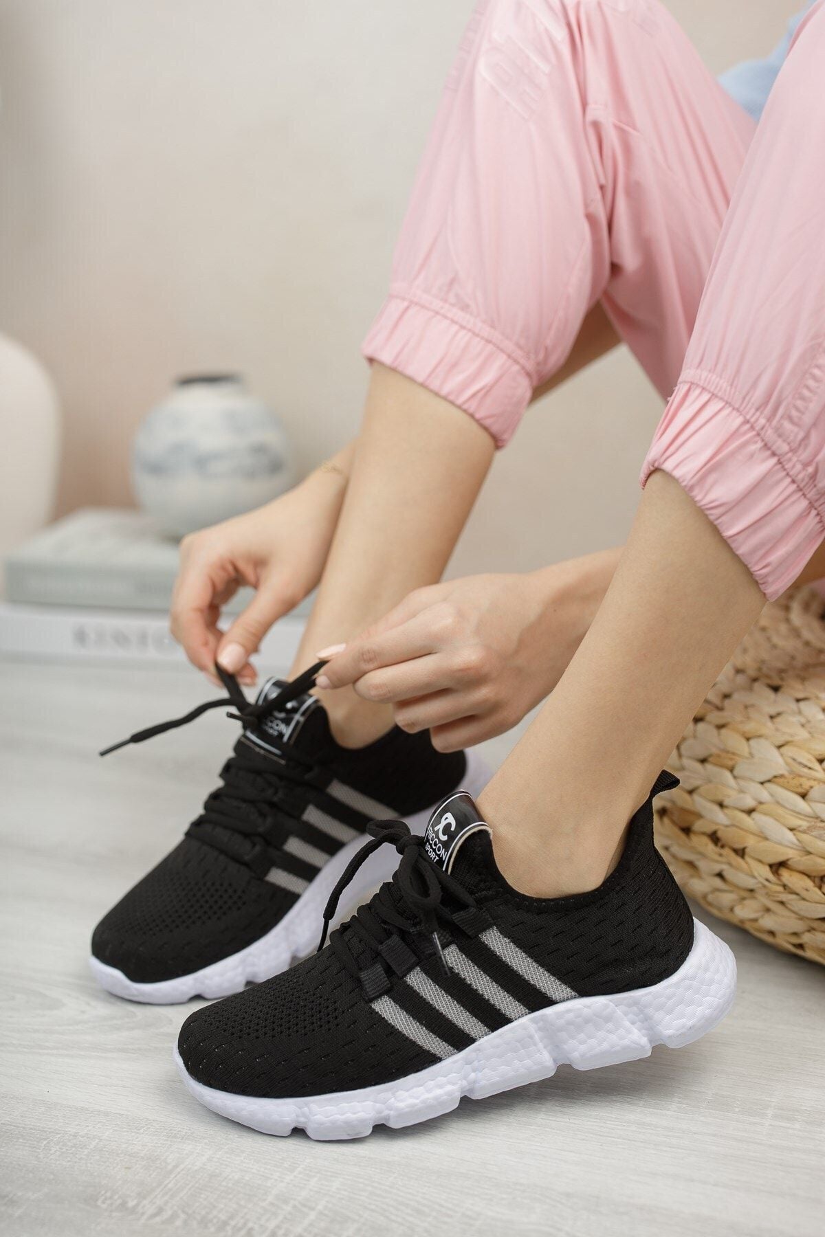Unisex Siyah Beyaz Sneaker 0012370