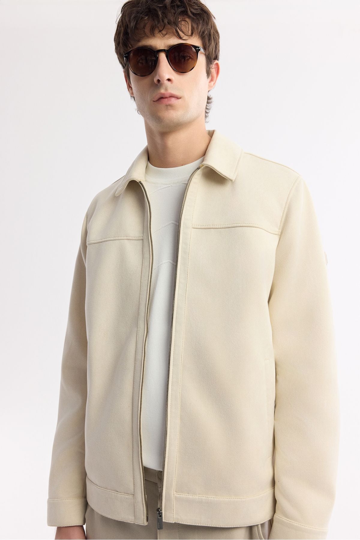 Men's Beige Classic Collar Zippered Suede Mont A51y6005
