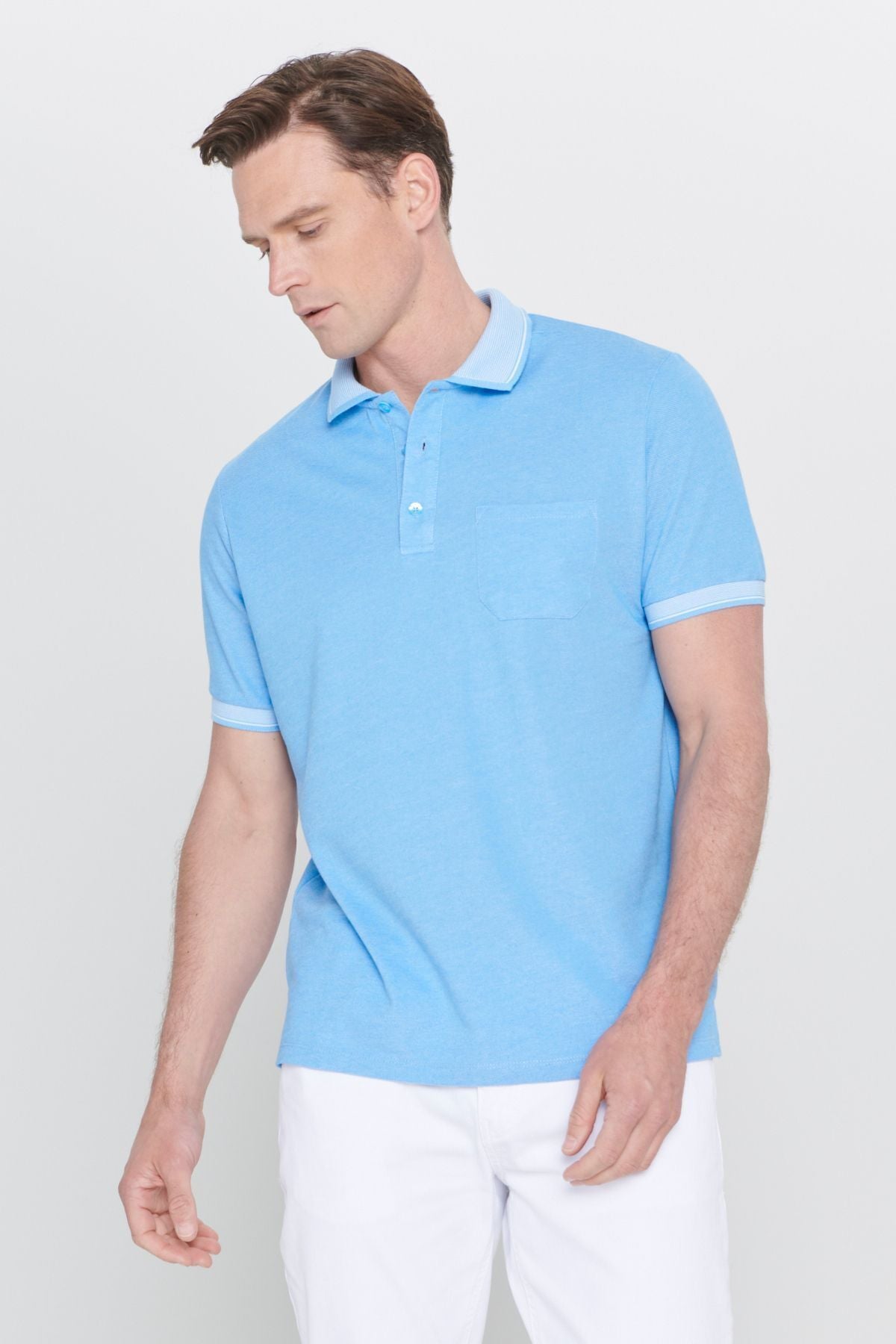 Men -Plugging Cotton Fabric Regular Fit comfortable cut blue curved polo collar pocket t -shirt