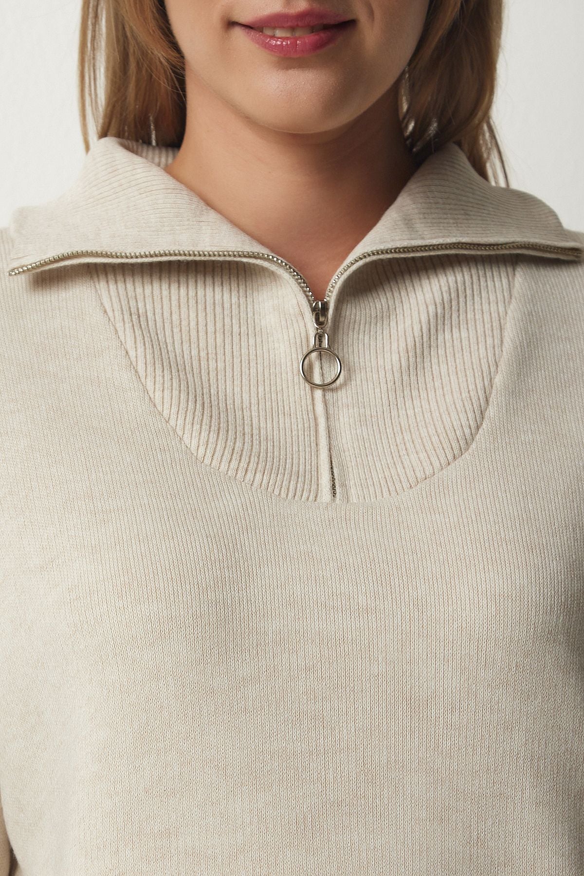 Female Beige Zippered Neck Basic Knitwear Kazakh PF00007